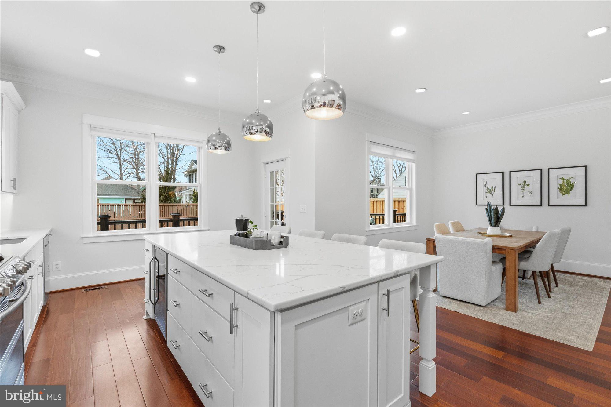 DEL RAY - Residential