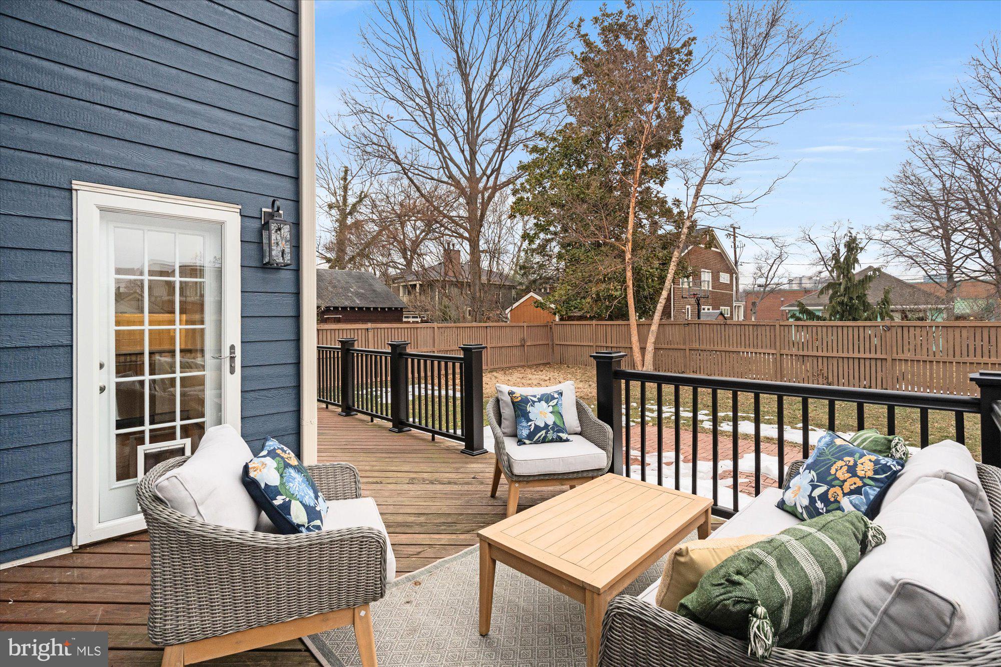 DEL RAY - Residential