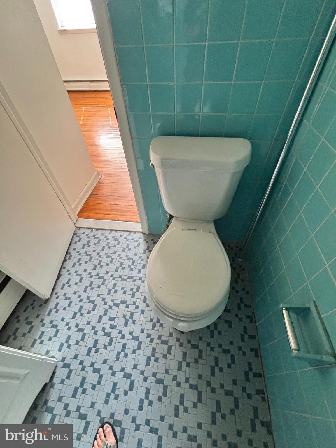 SUMMERDALE - Residential Lease