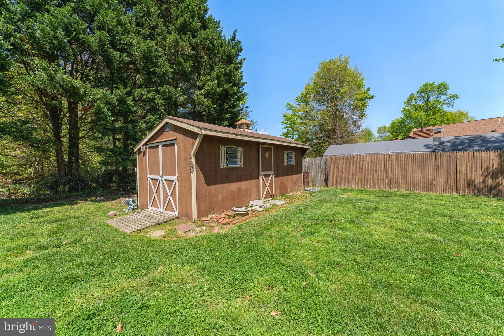 ELLENWOOD - Residential