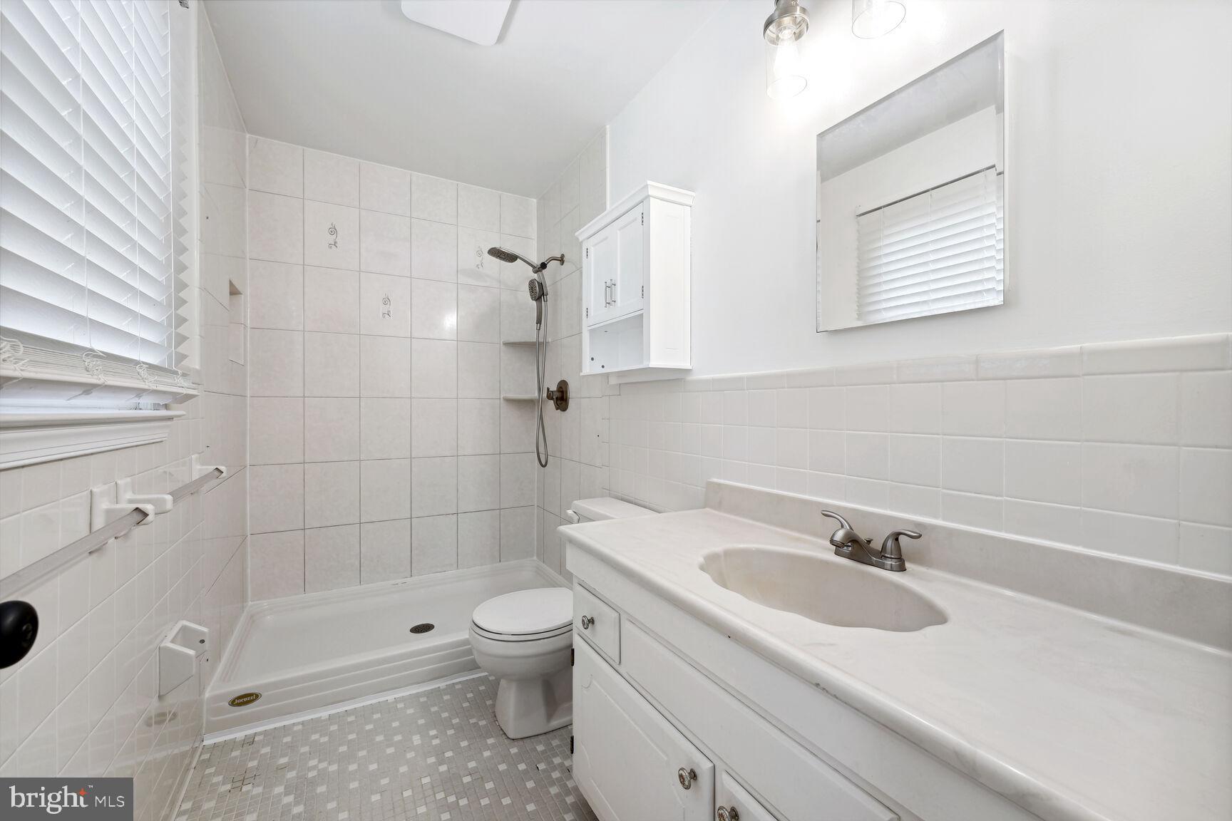 ELLENWOOD - Residential