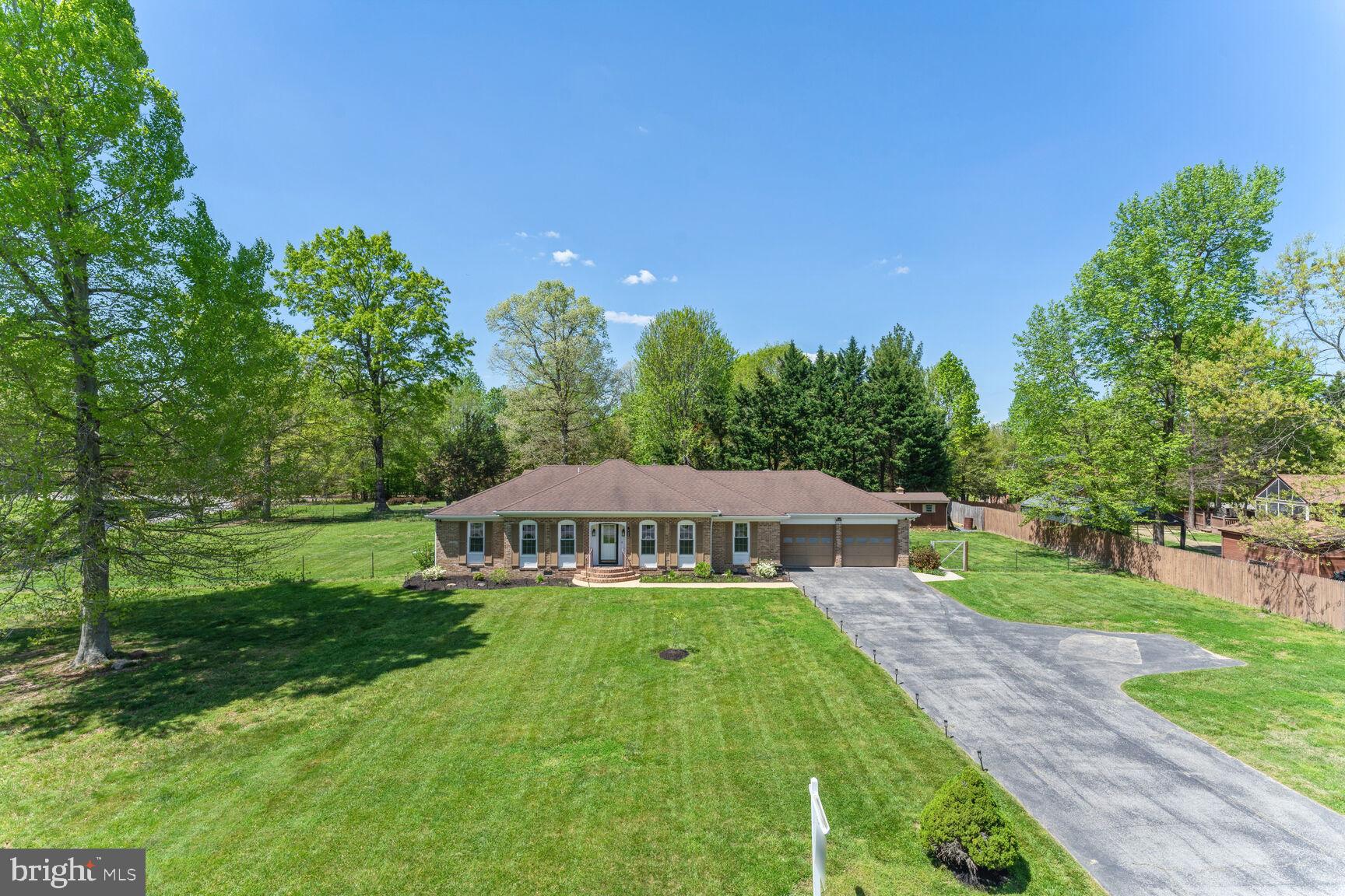 ELLENWOOD - Residential