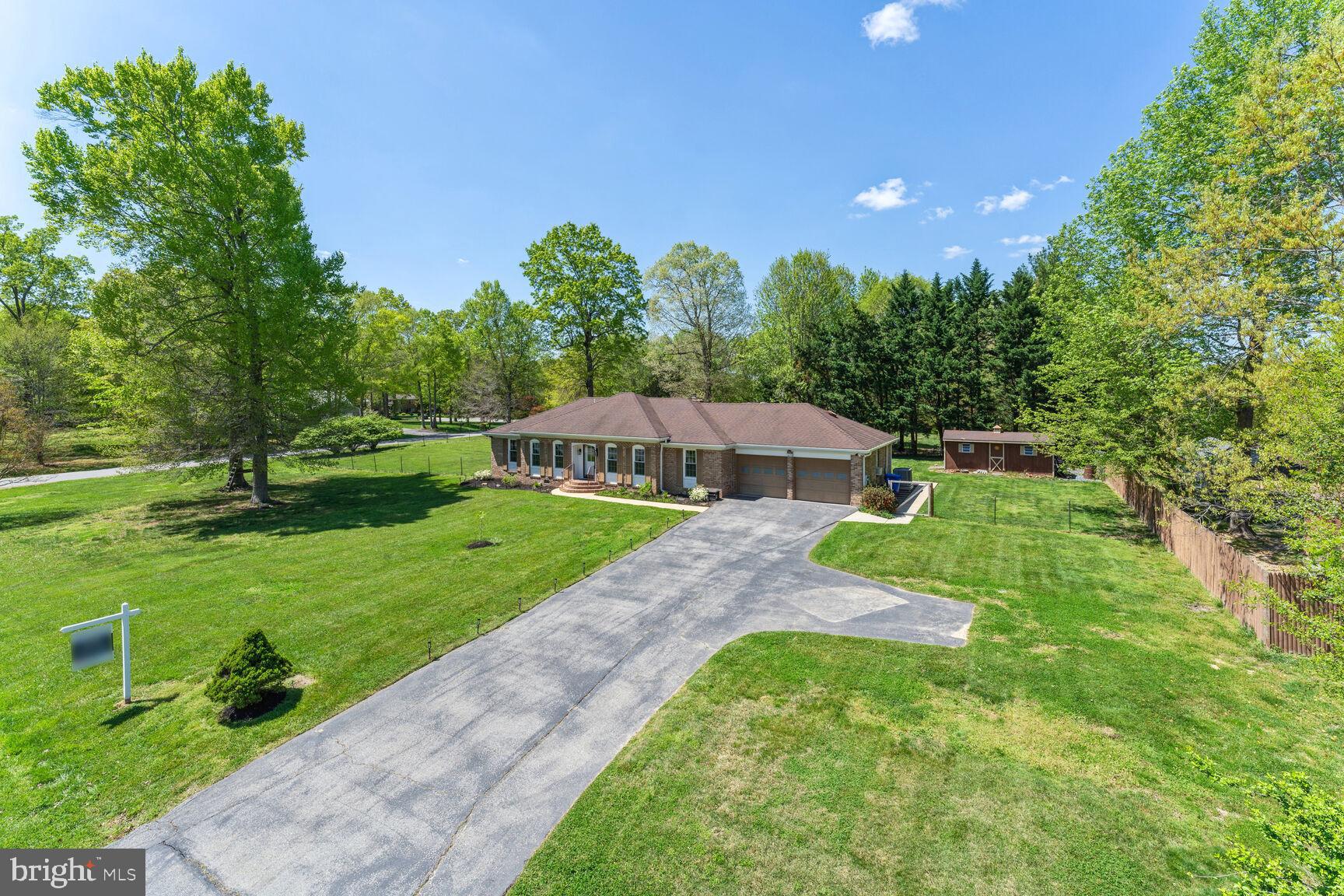 ELLENWOOD - Residential