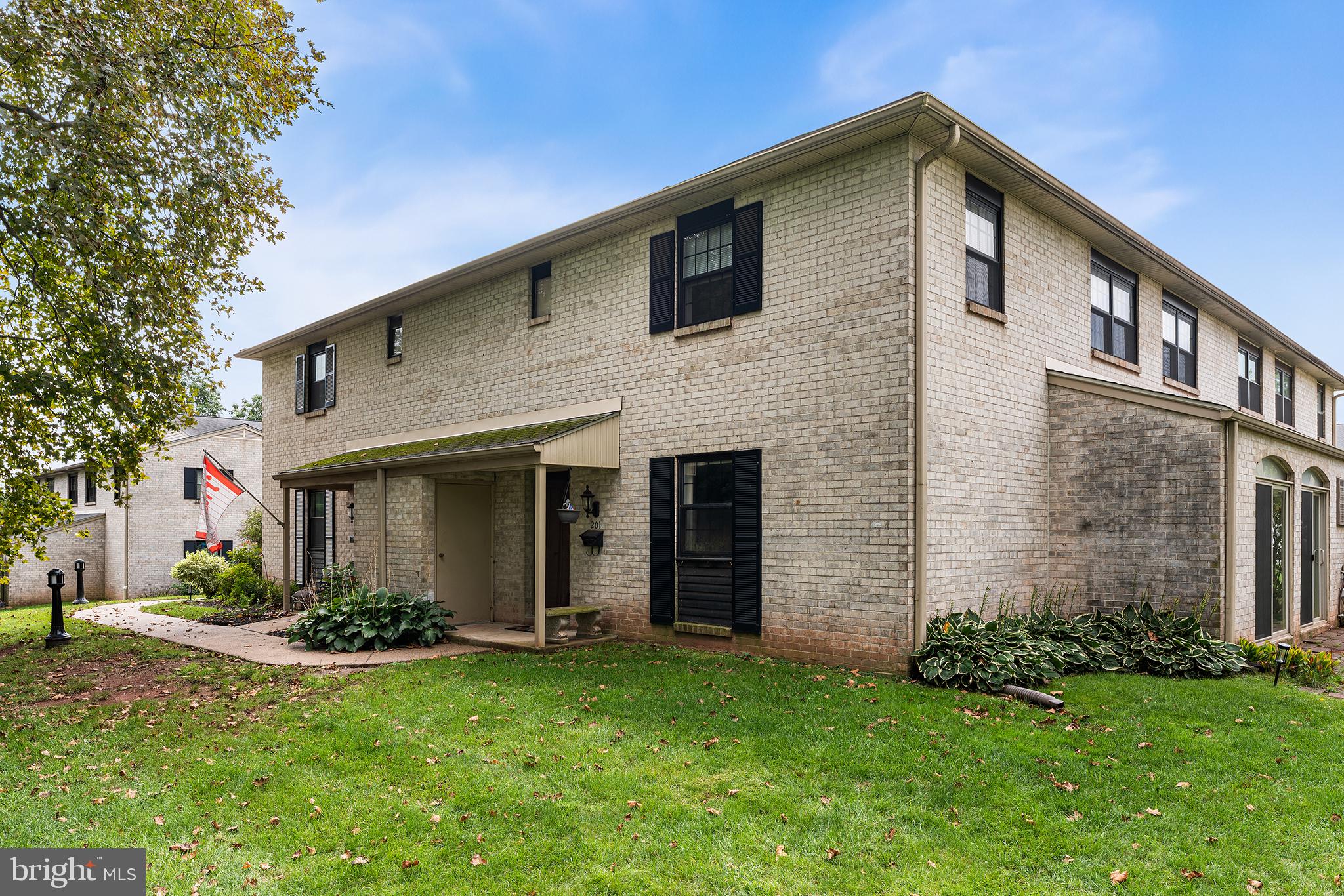 201 PROVIDENCE FORGE ROAD