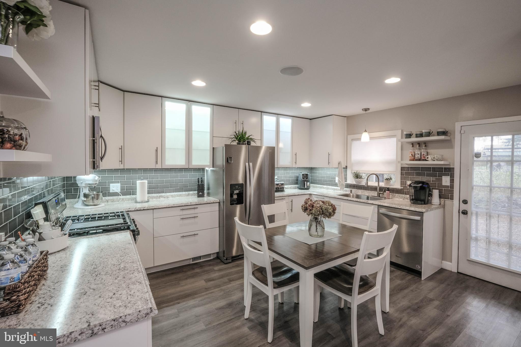 BERKELEY MANOR - Residential