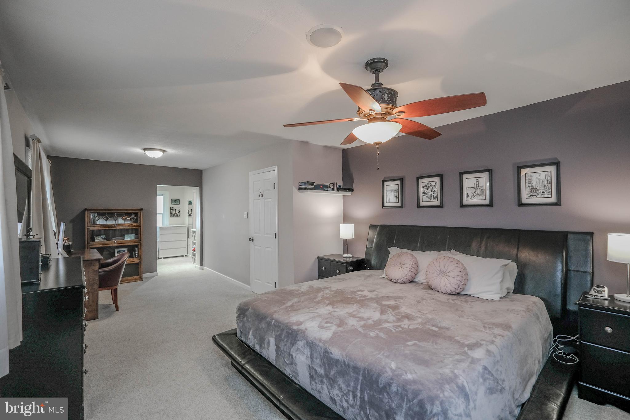 BERKELEY MANOR - Residential