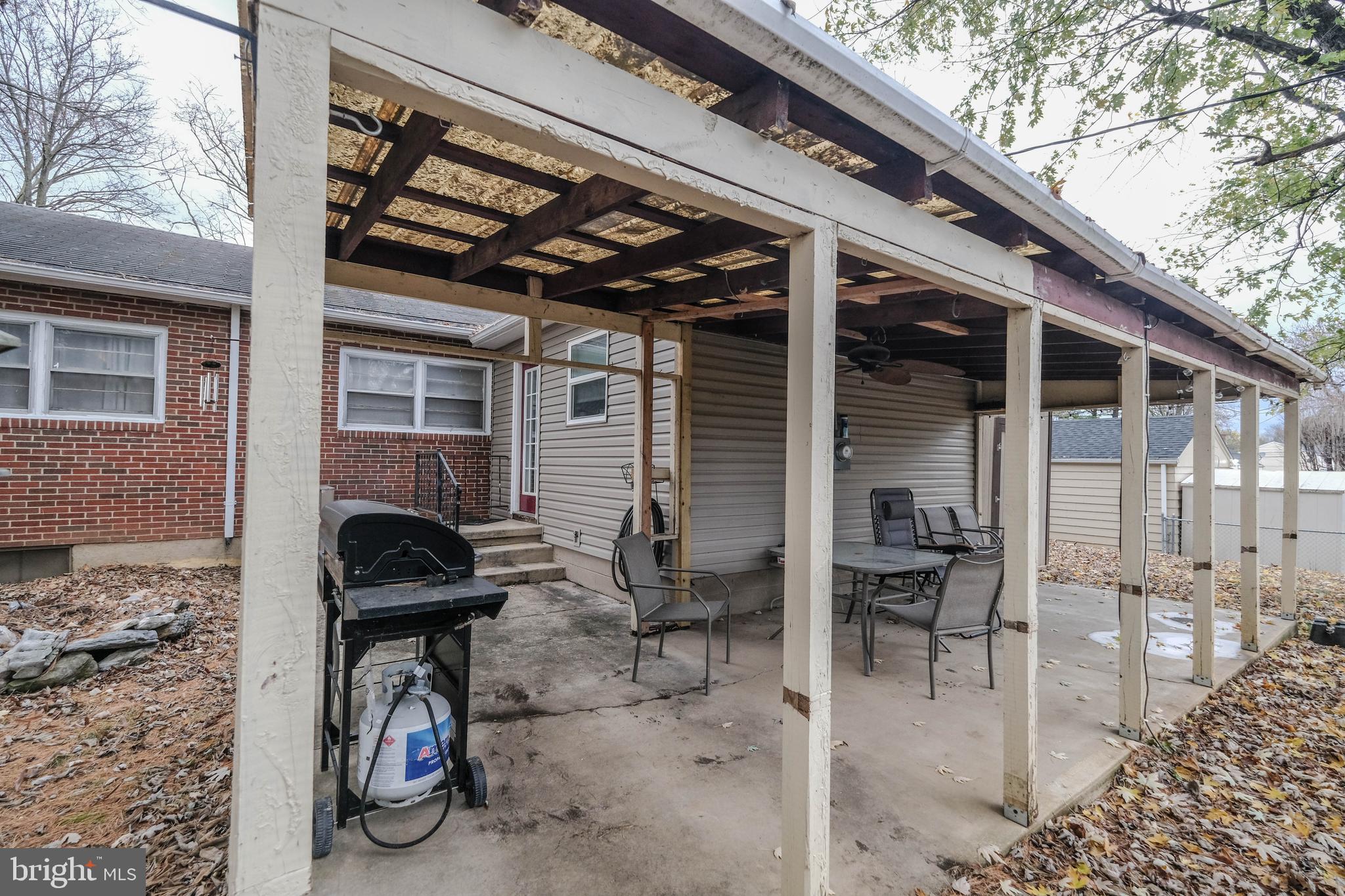 BERKELEY MANOR - Residential