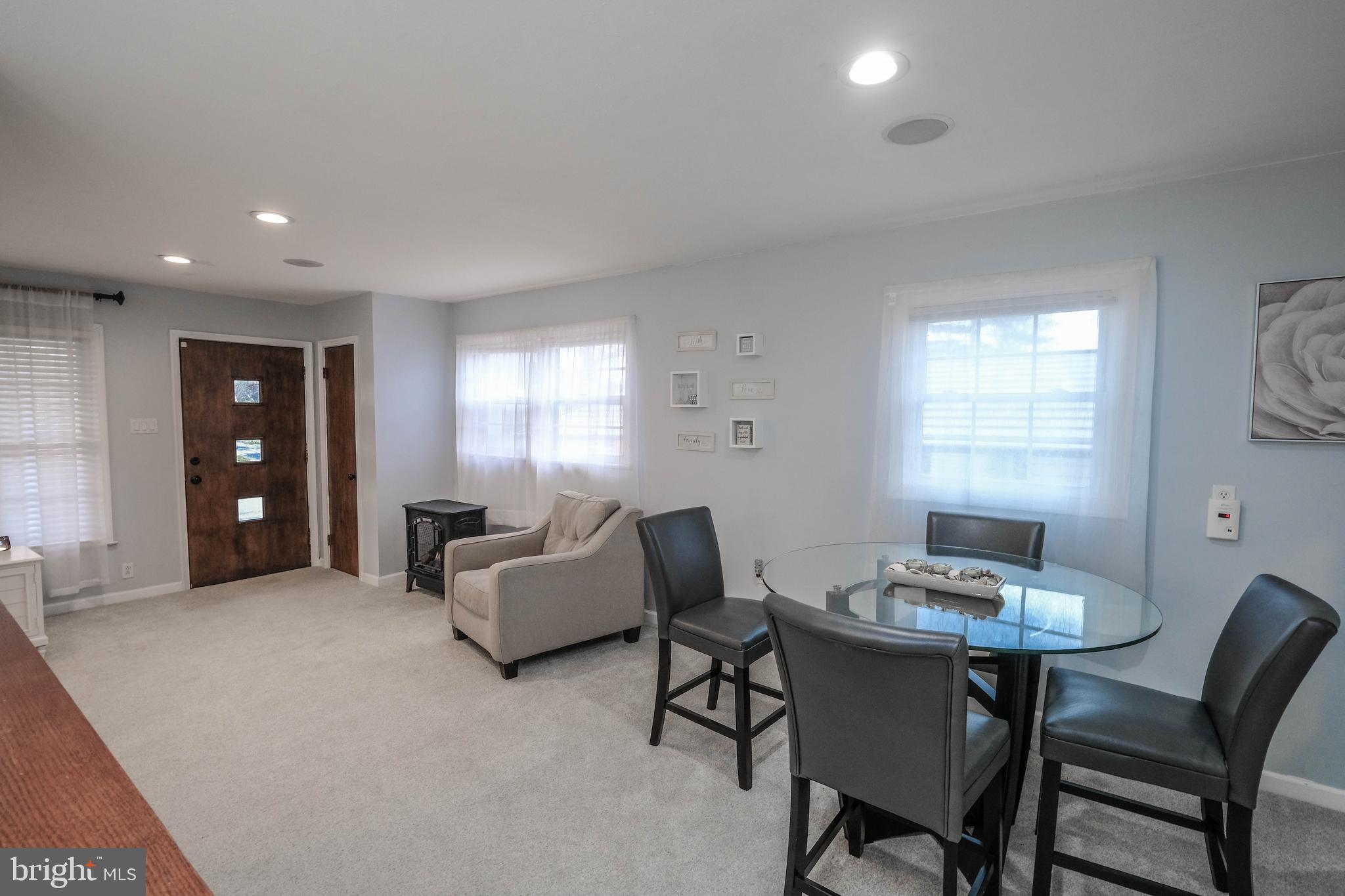 BERKELEY MANOR - Residential