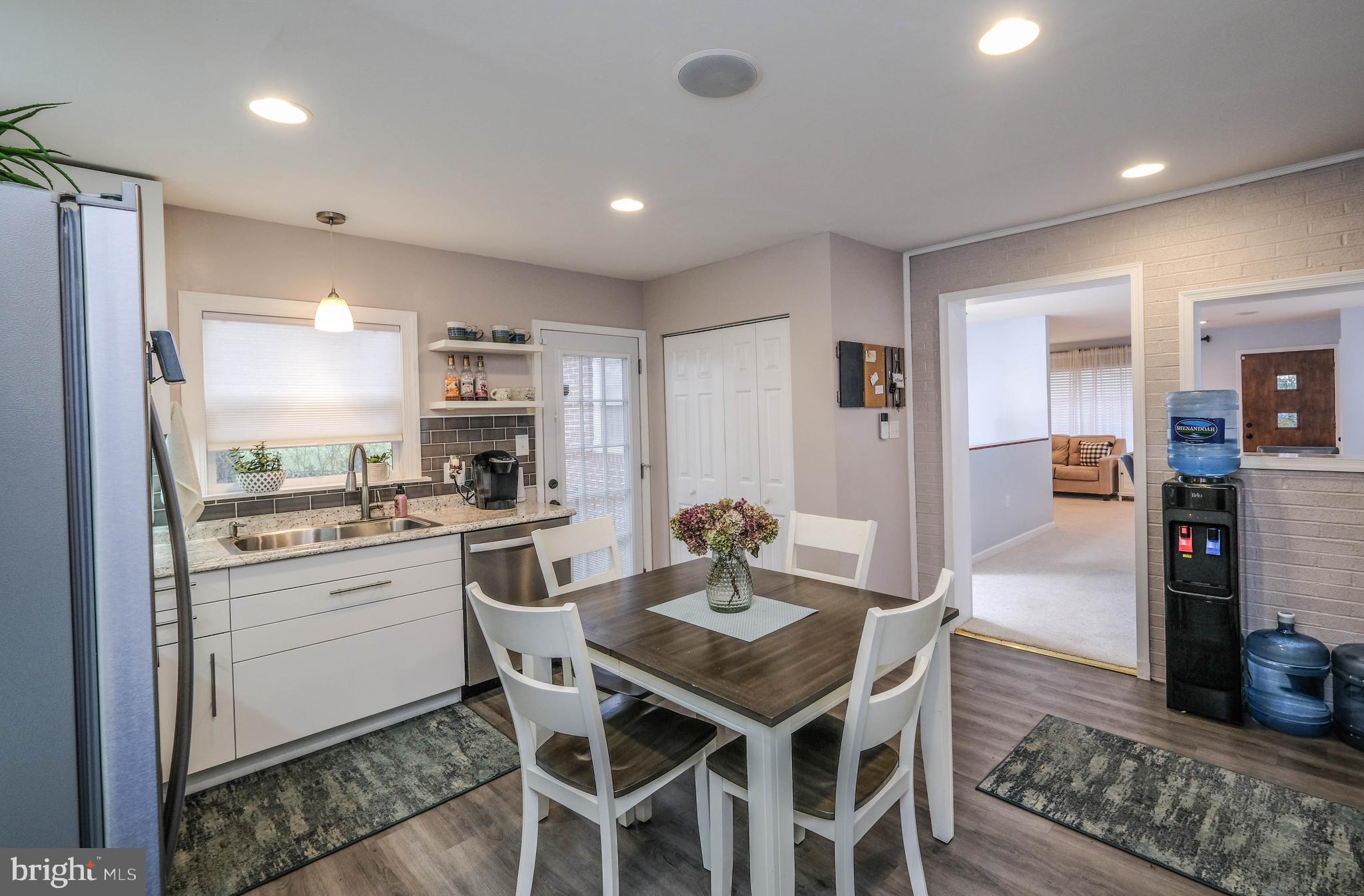 BERKELEY MANOR - Residential