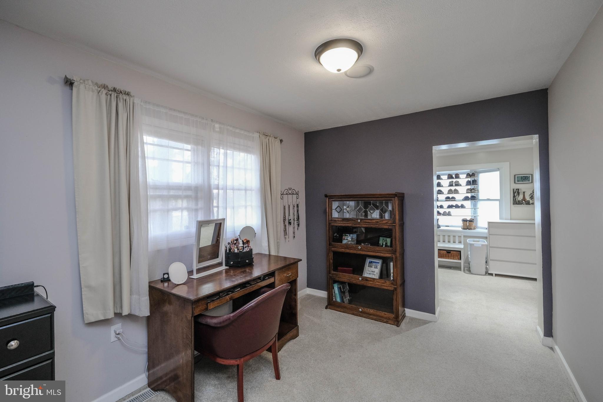 BERKELEY MANOR - Residential