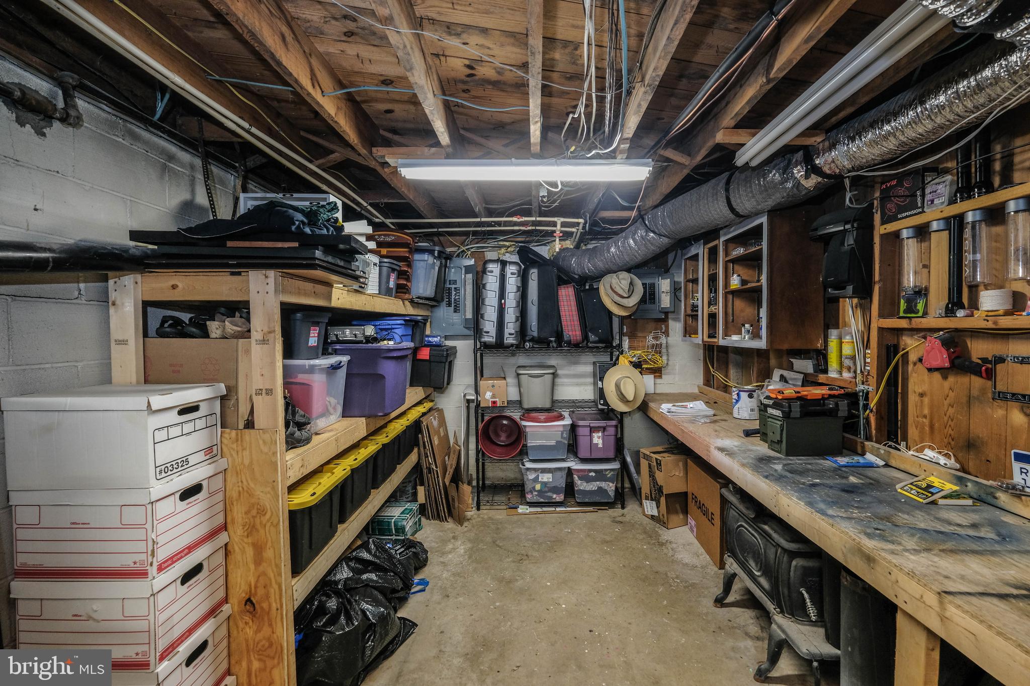 BERKELEY MANOR - Residential