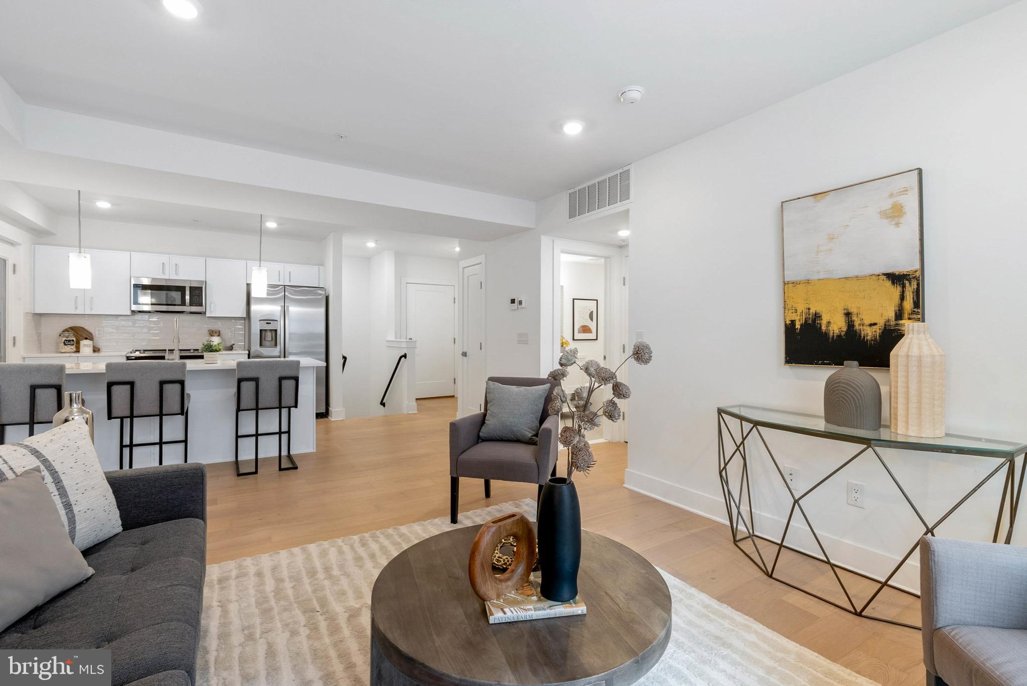 BELLA VISTA - Residential