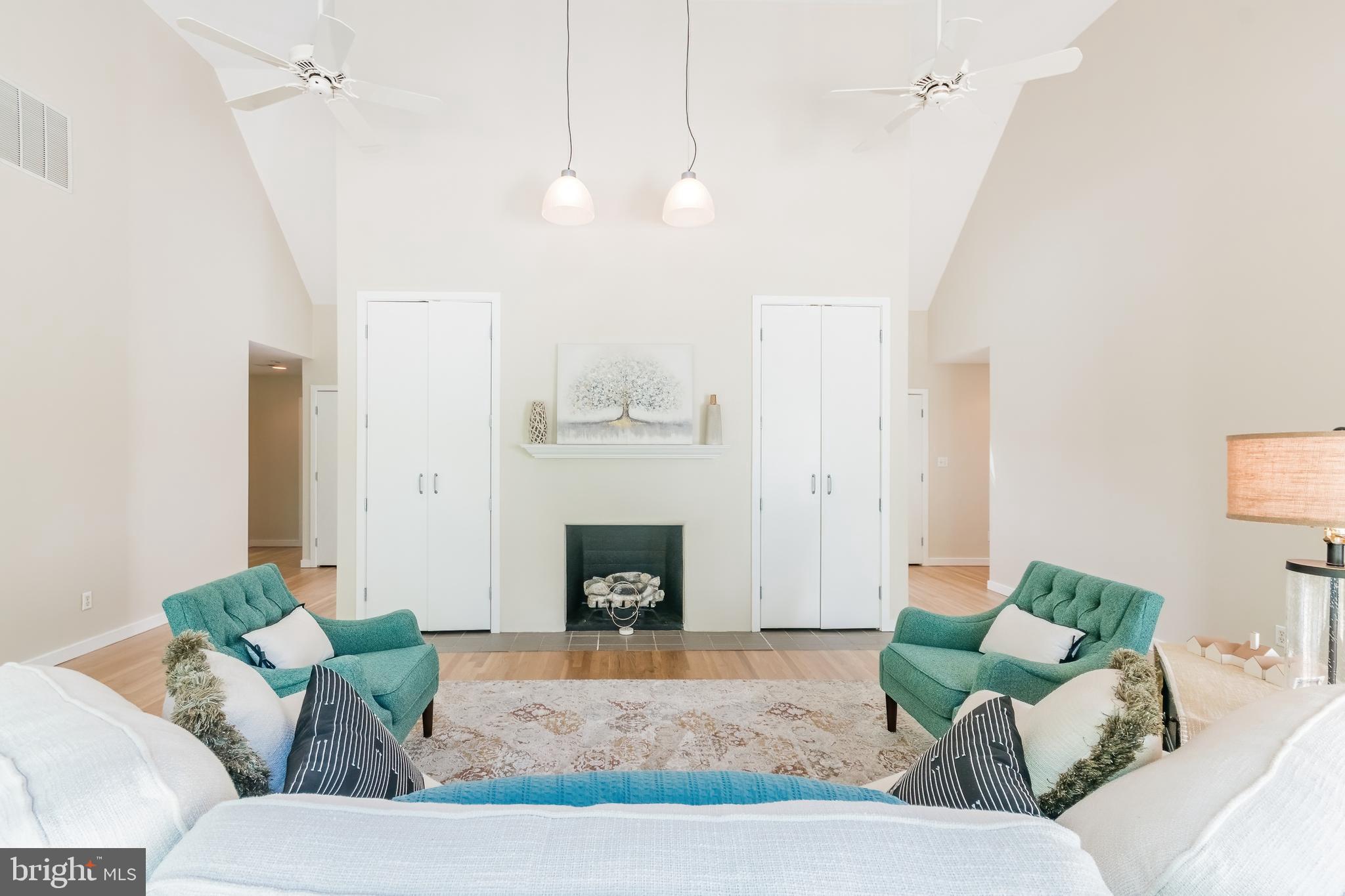 HOWARD FARM - Residential