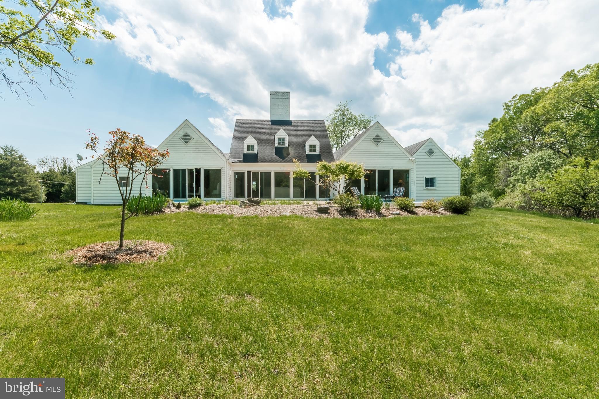 HOWARD FARM - Residential