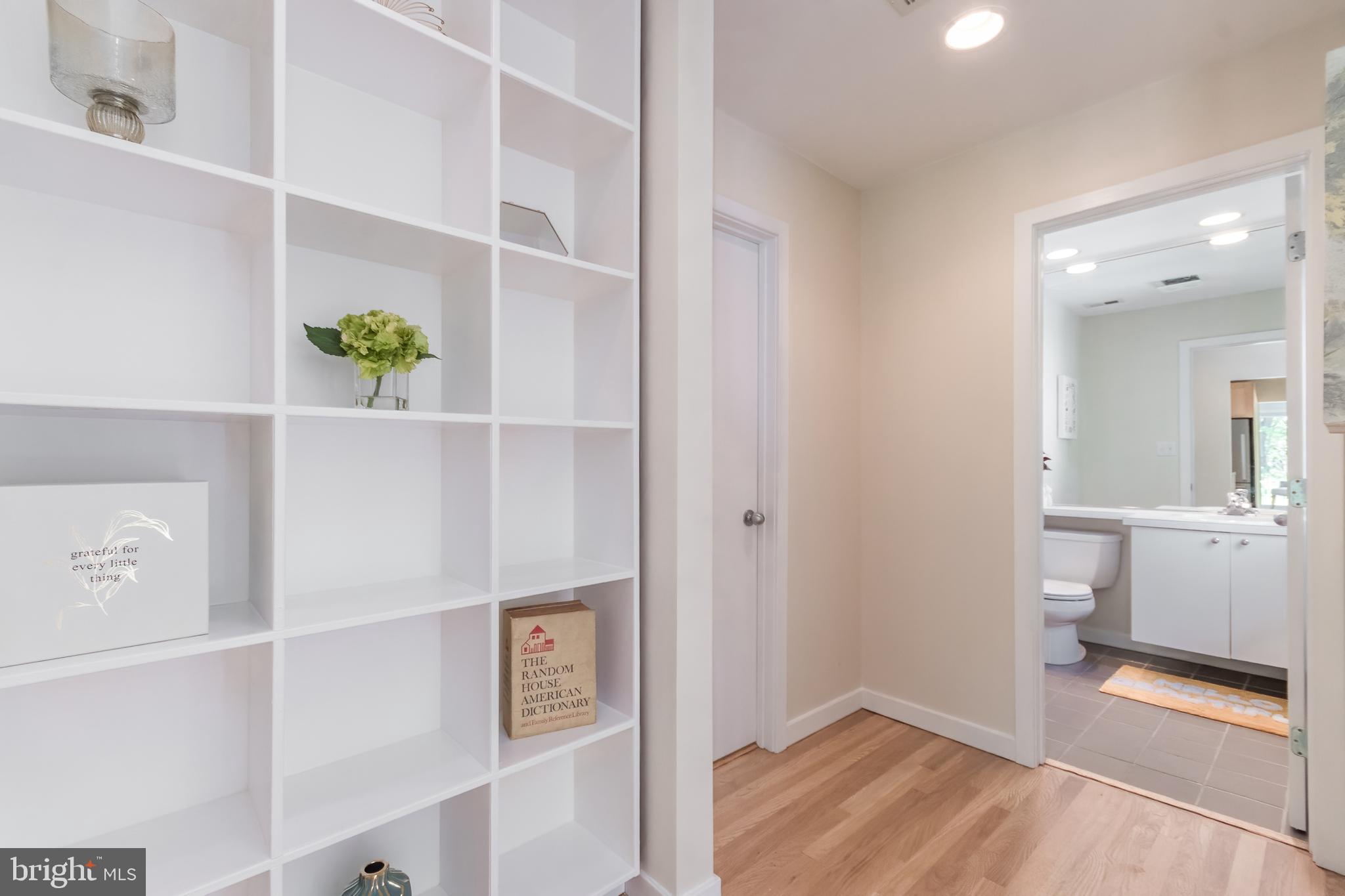 HOWARD FARM - Residential