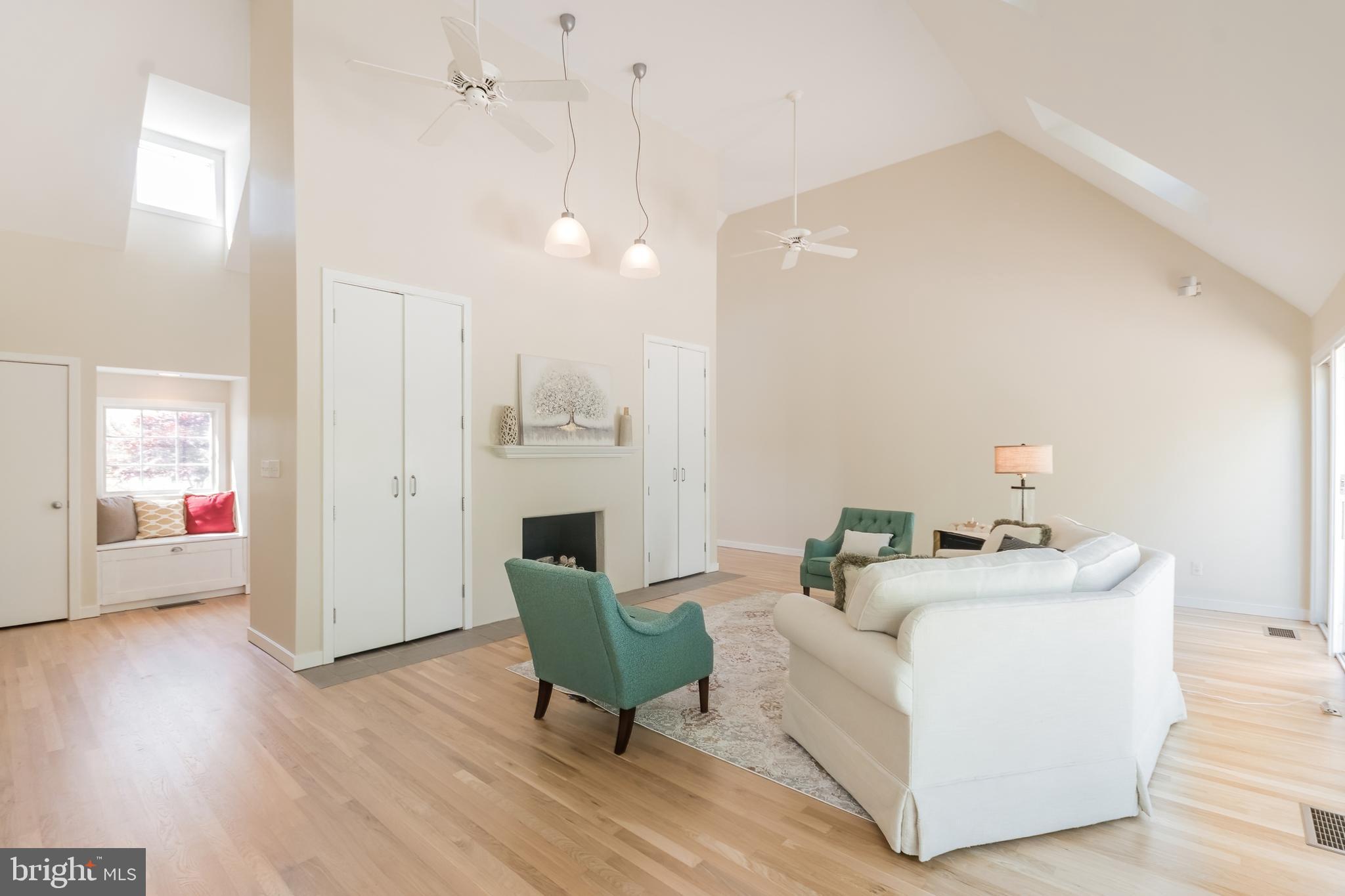 HOWARD FARM - Residential