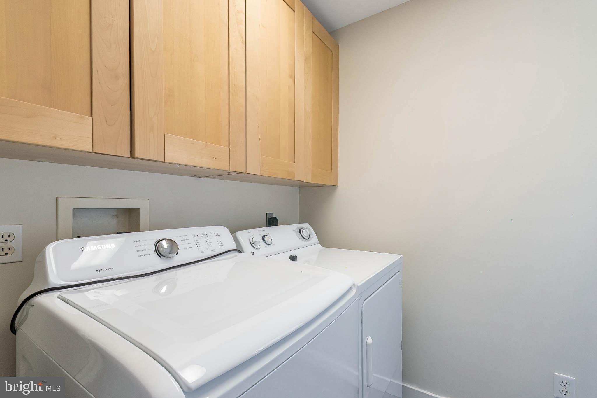 HOWARD FARM - Residential