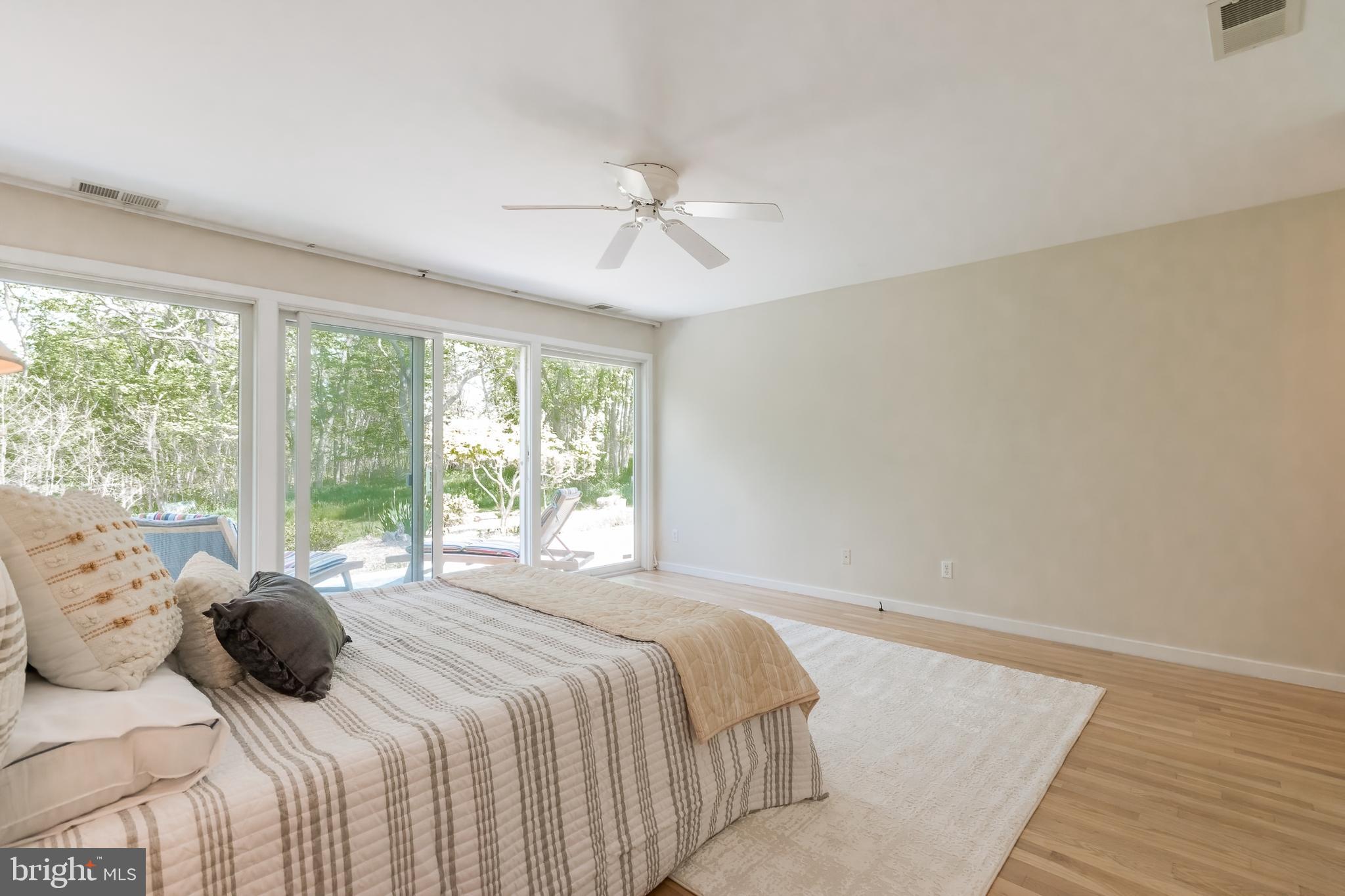 HOWARD FARM - Residential