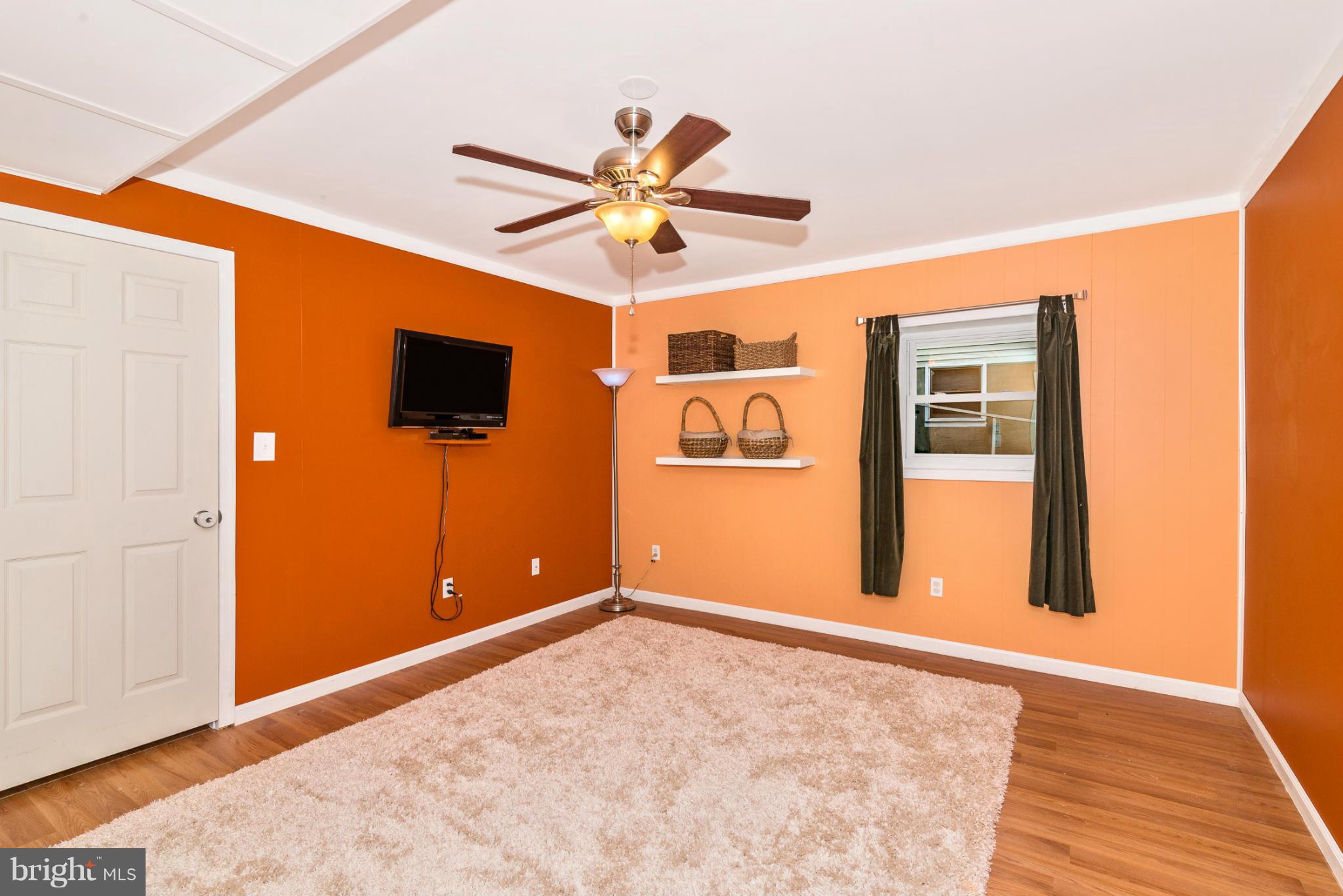 STONEGATE FARMS - Residential