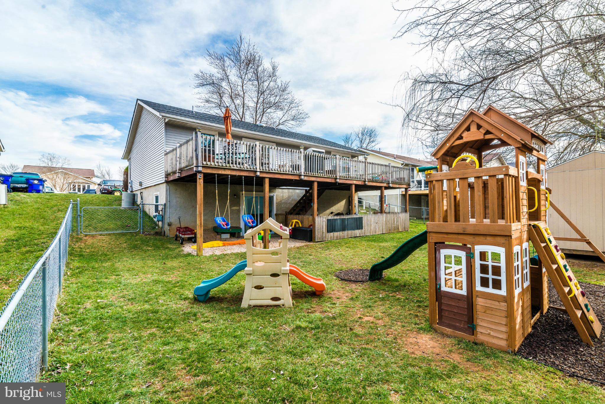 STONEGATE FARMS - Residential