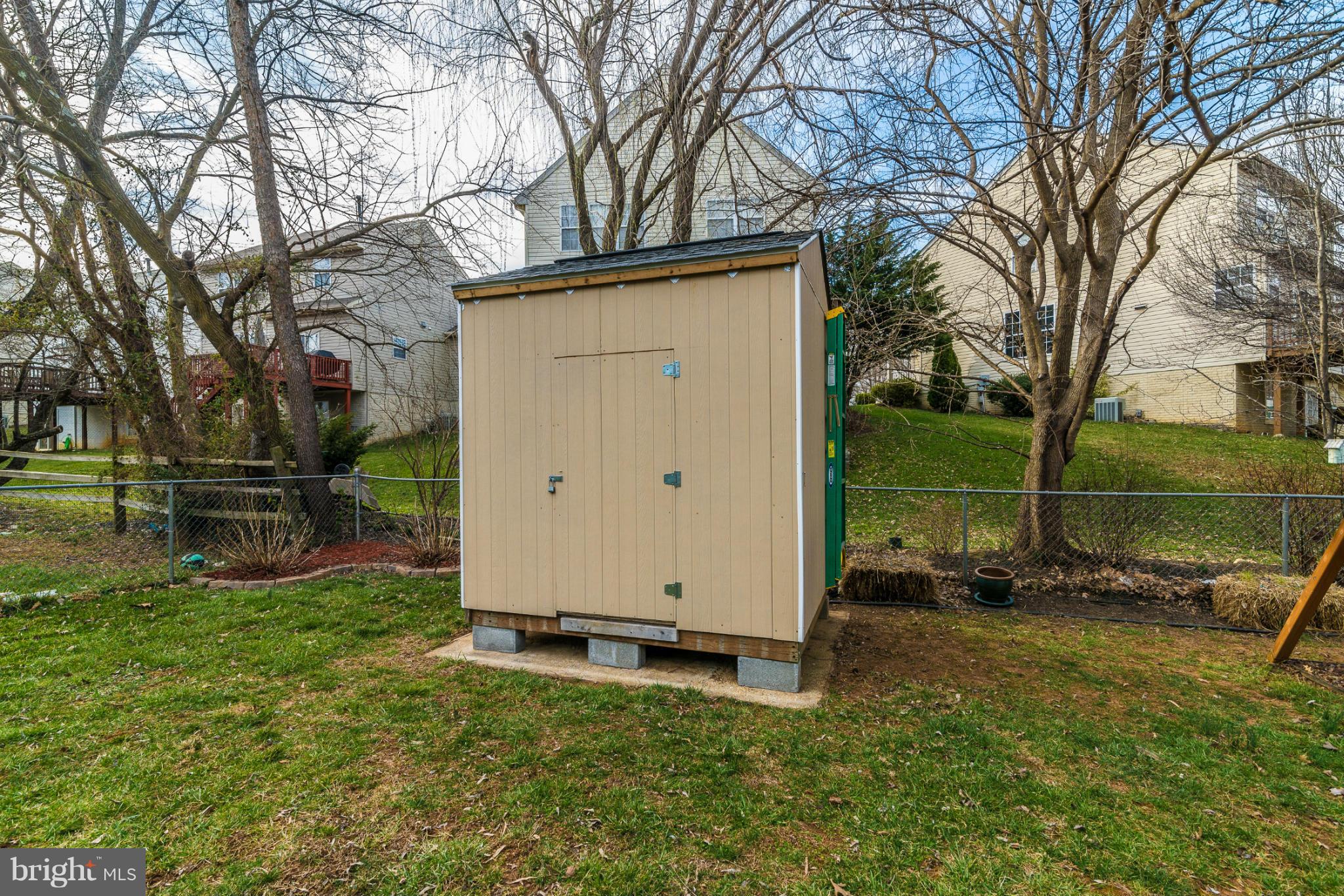 STONEGATE FARMS - Residential