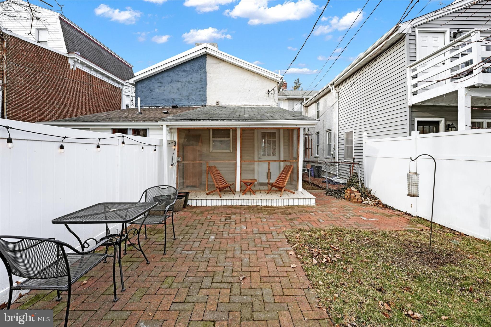 WEST CHESTER BORO - Residential