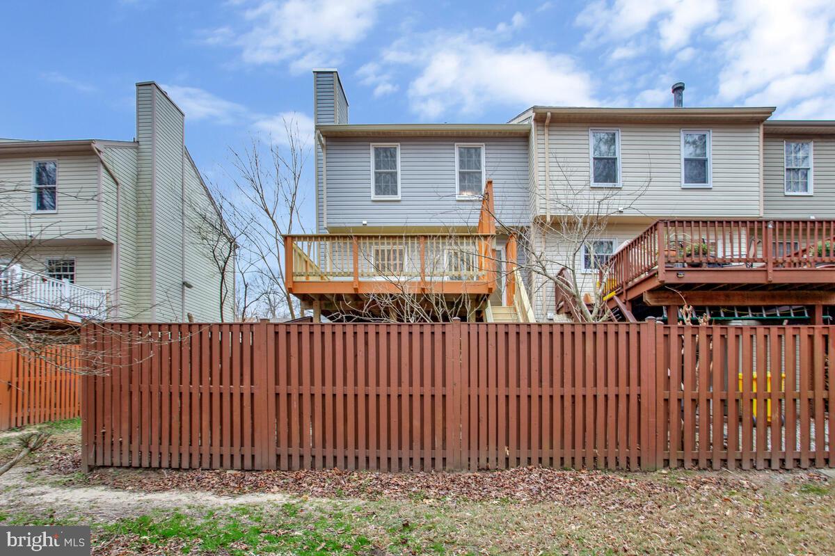 SEVEN OAKS - Residential