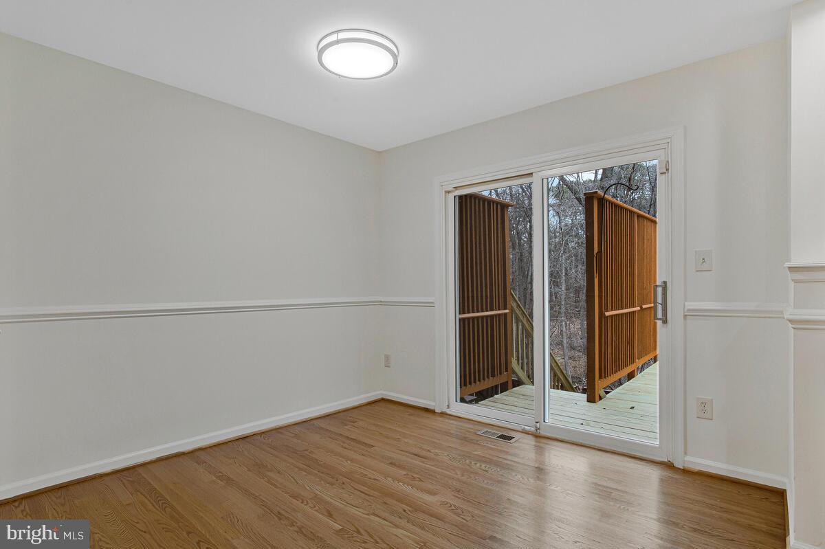 SEVEN OAKS - Residential