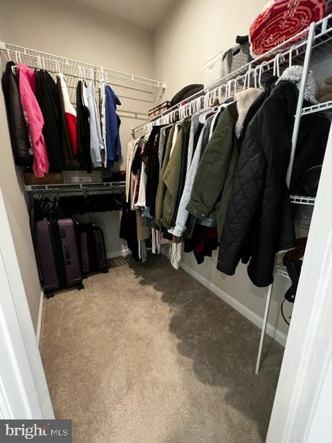 PARKSIDE - Residential Lease