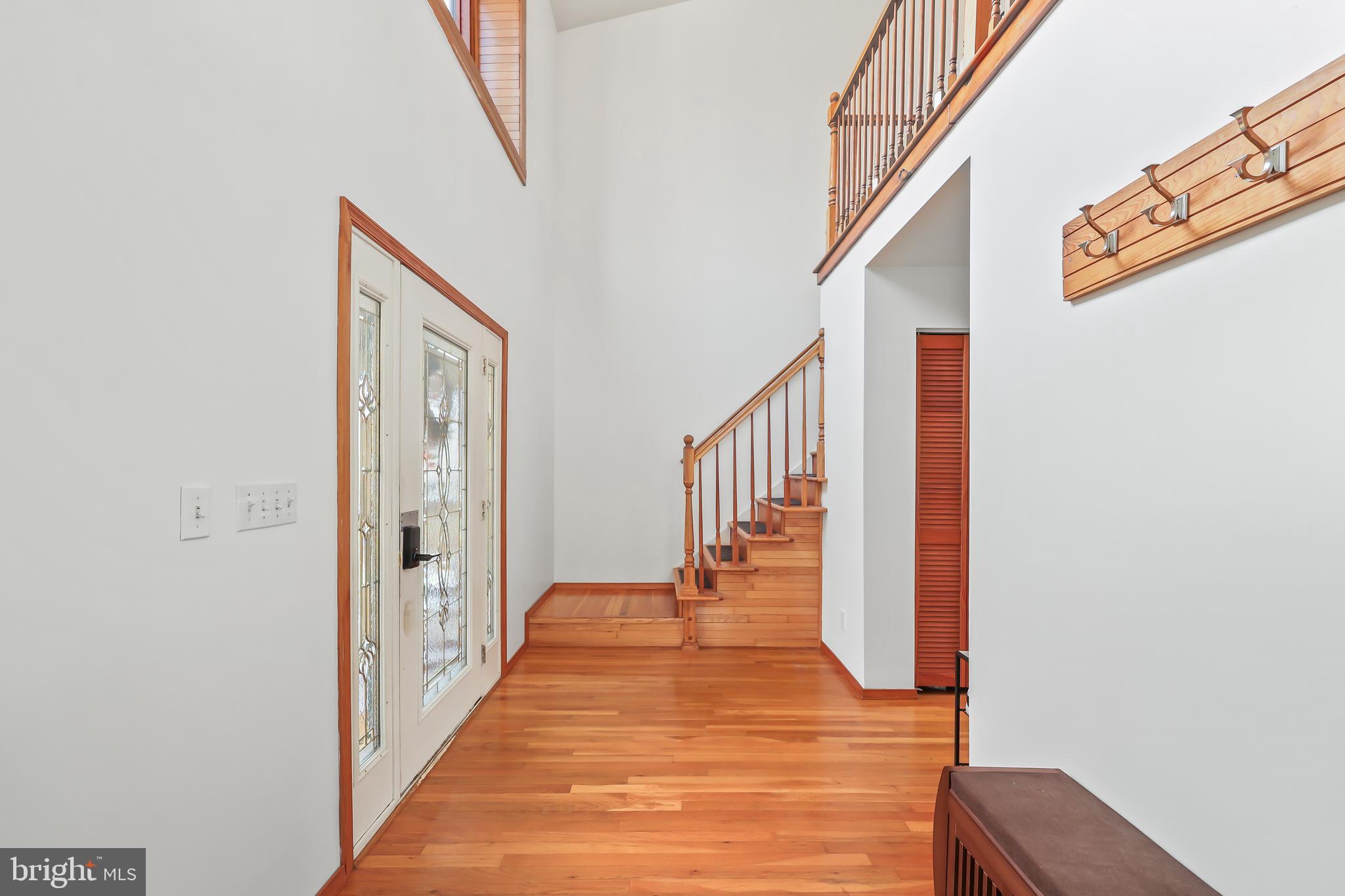 FARMER FAMILY - Residential