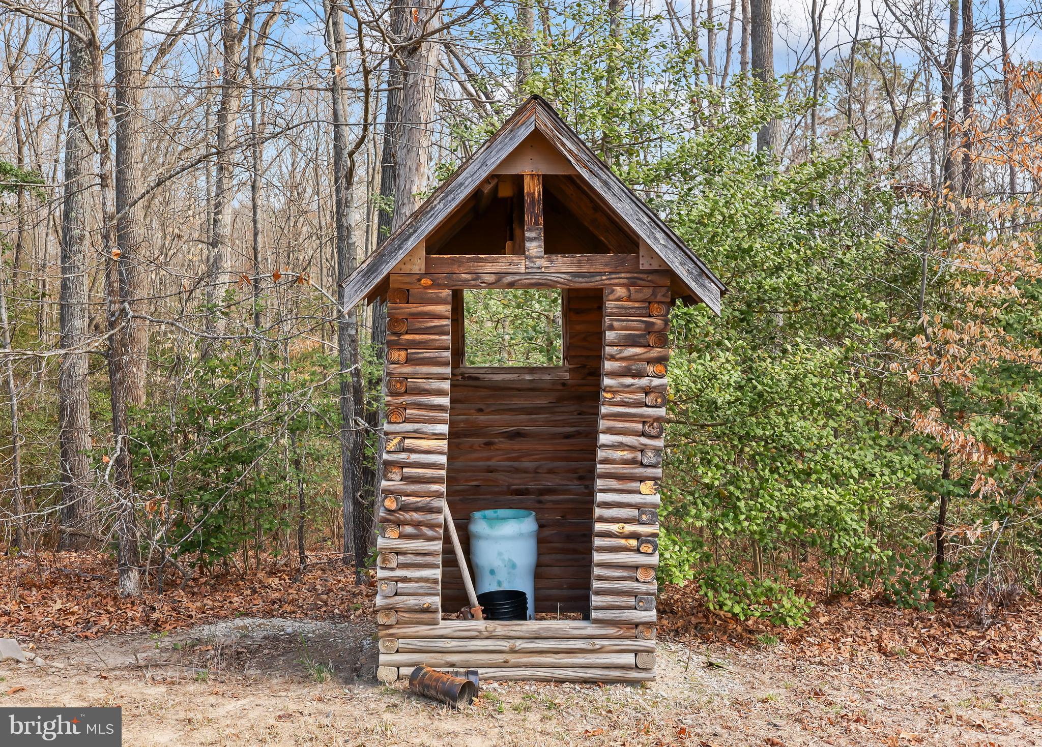 FARMER FAMILY - Residential