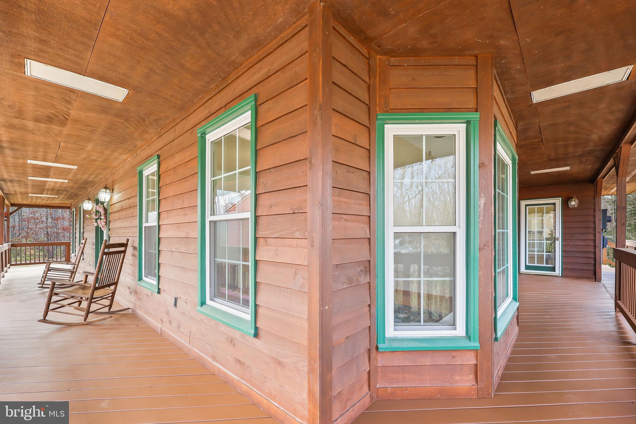 FARMER FAMILY - Residential