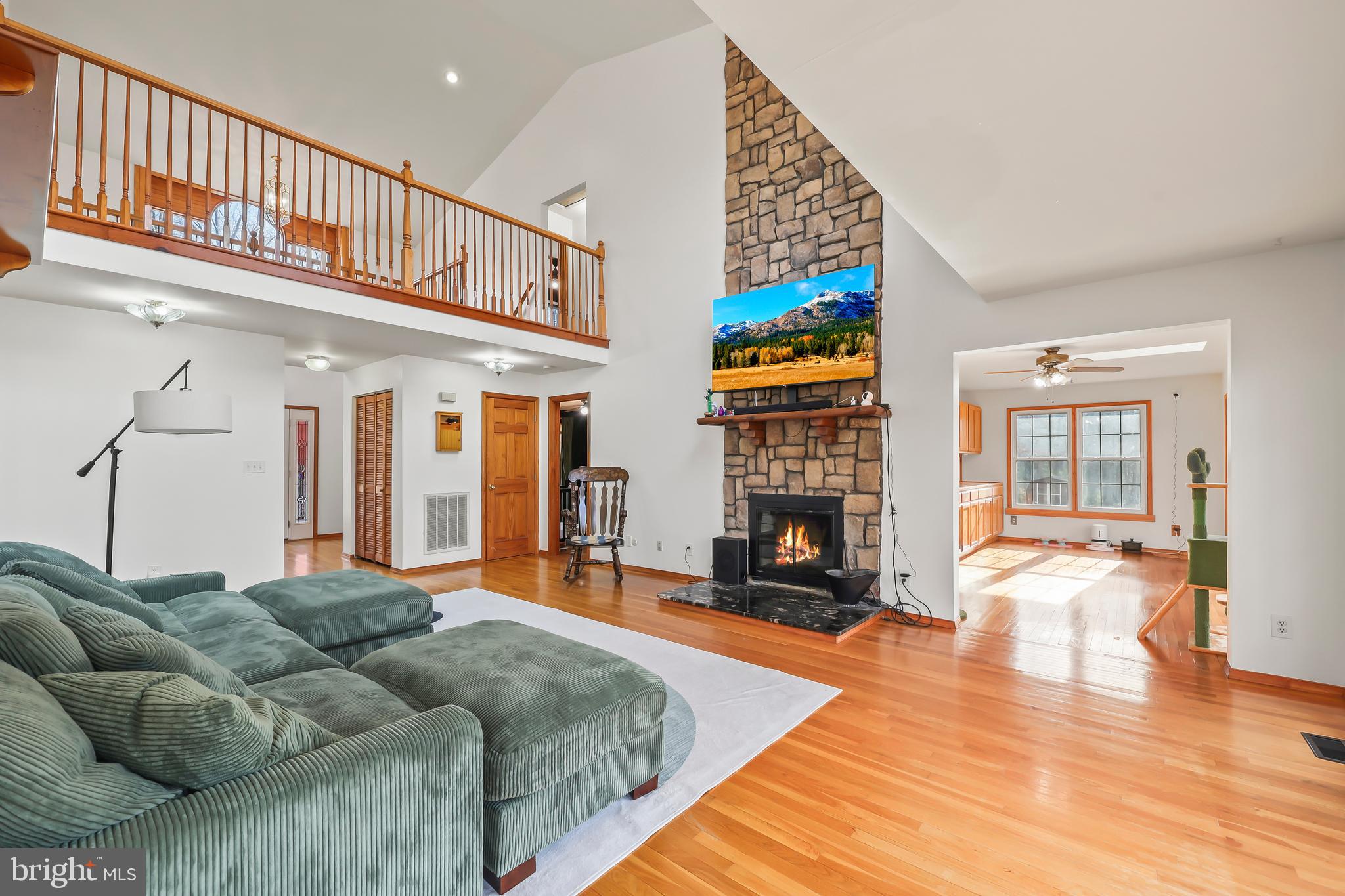 FARMER FAMILY - Residential