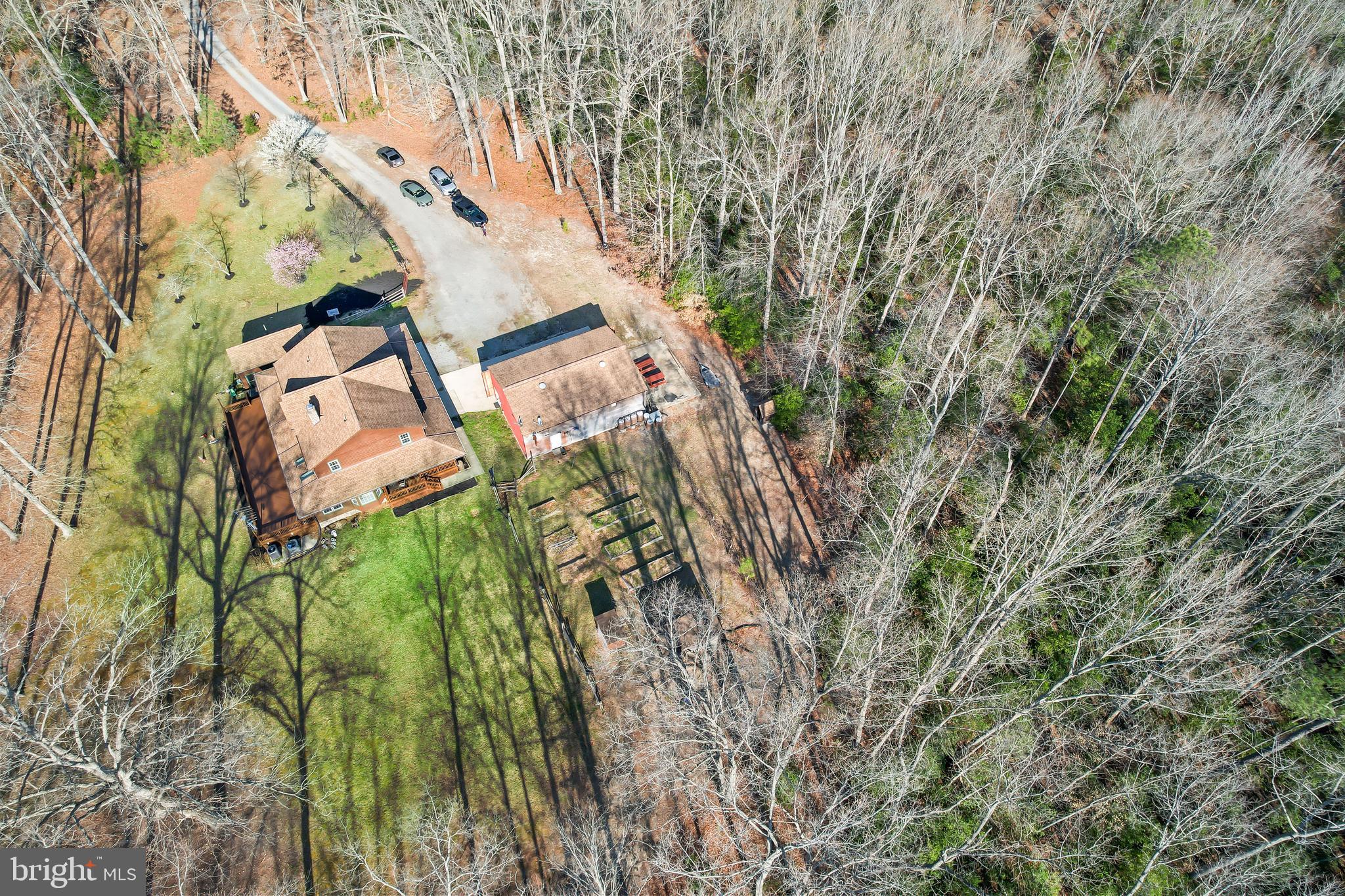 FARMER FAMILY - Residential