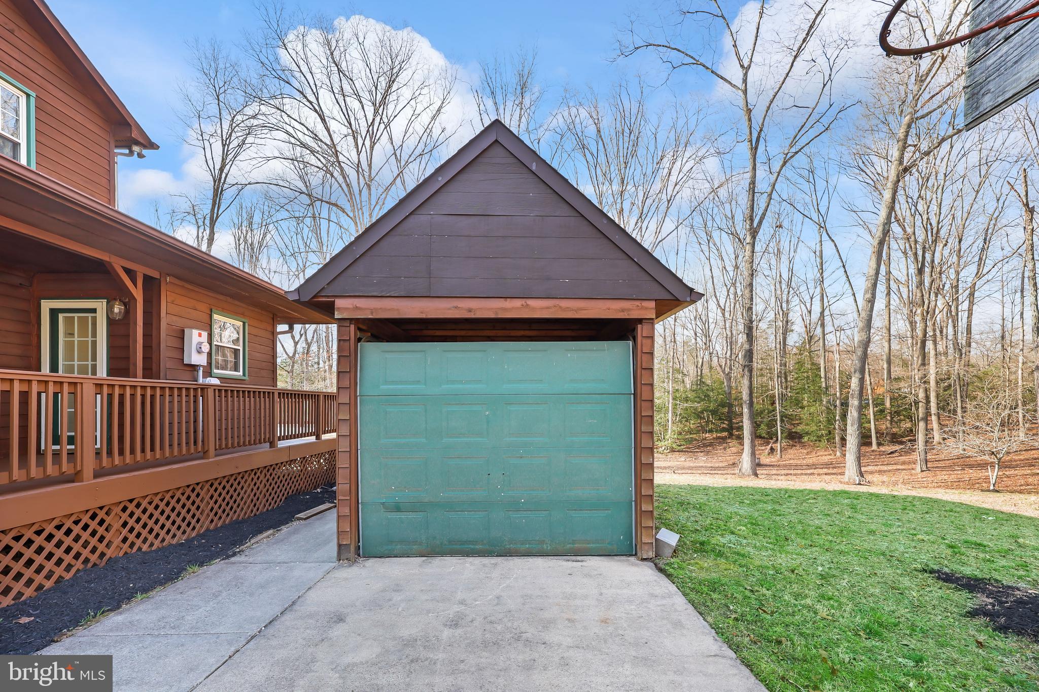 FARMER FAMILY - Residential