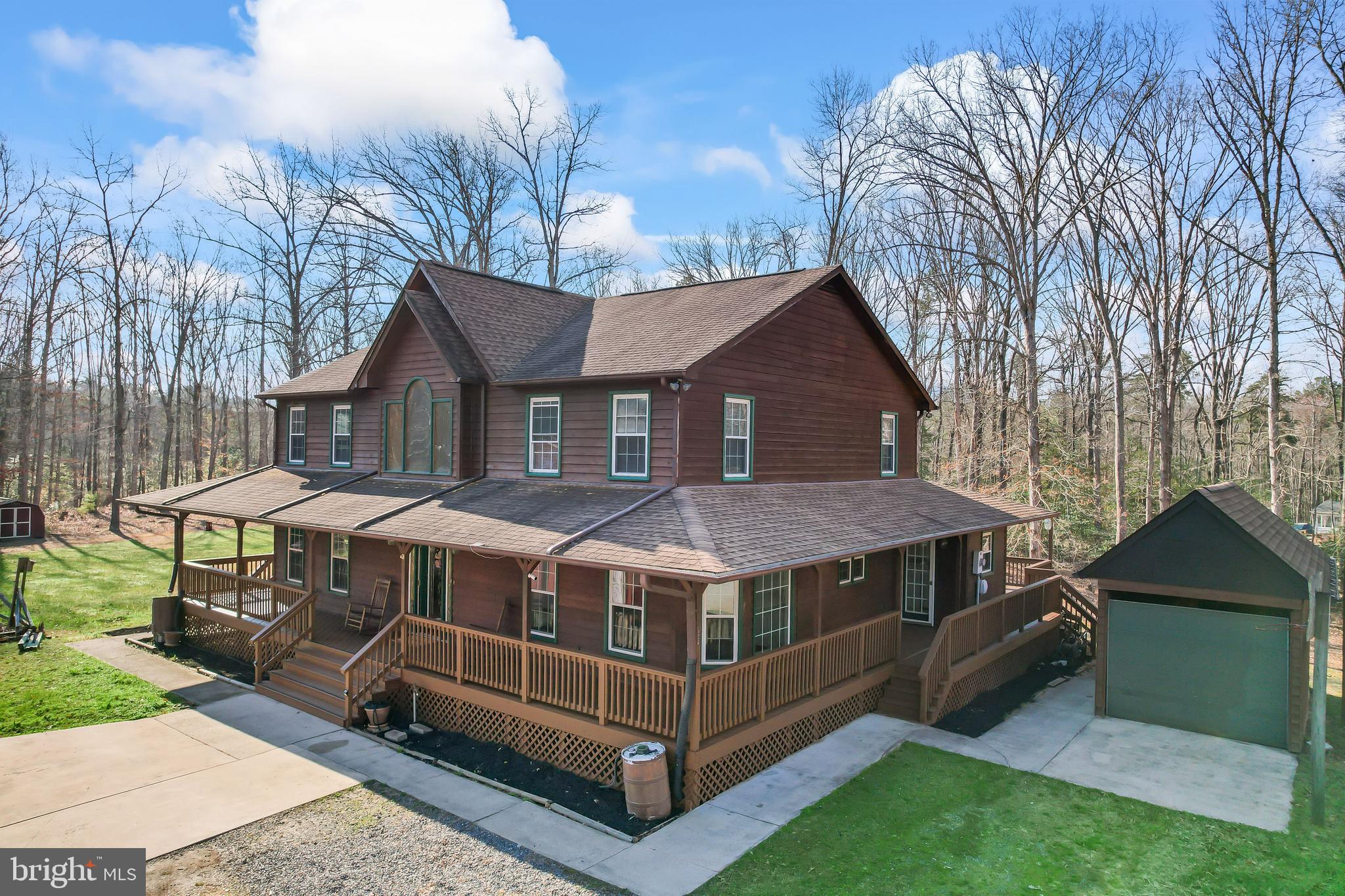 FARMER FAMILY - Residential