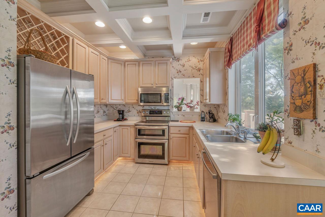 REDFIELDS - Residential