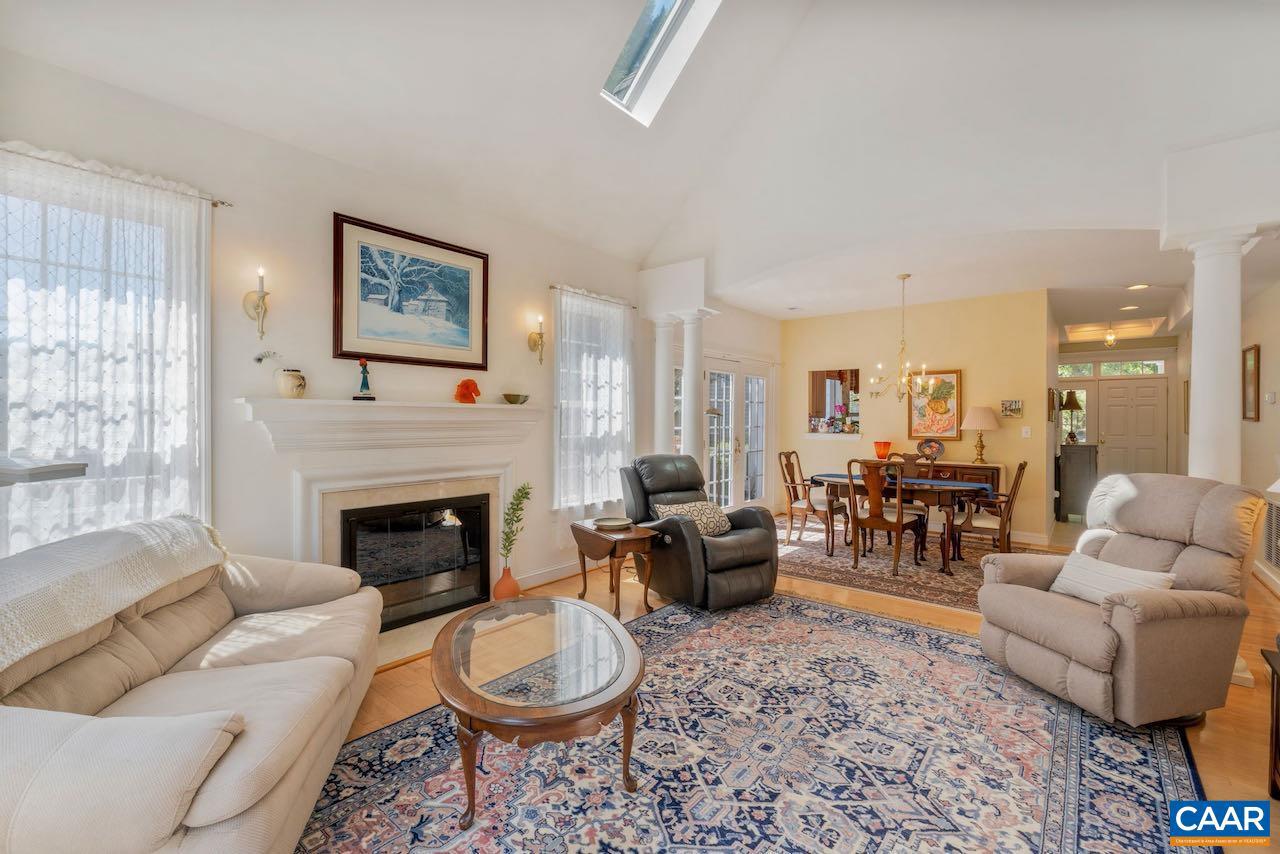 REDFIELDS - Residential