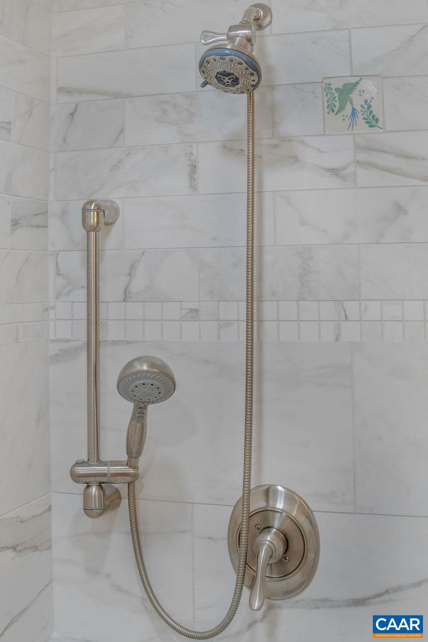 REDFIELDS - Residential