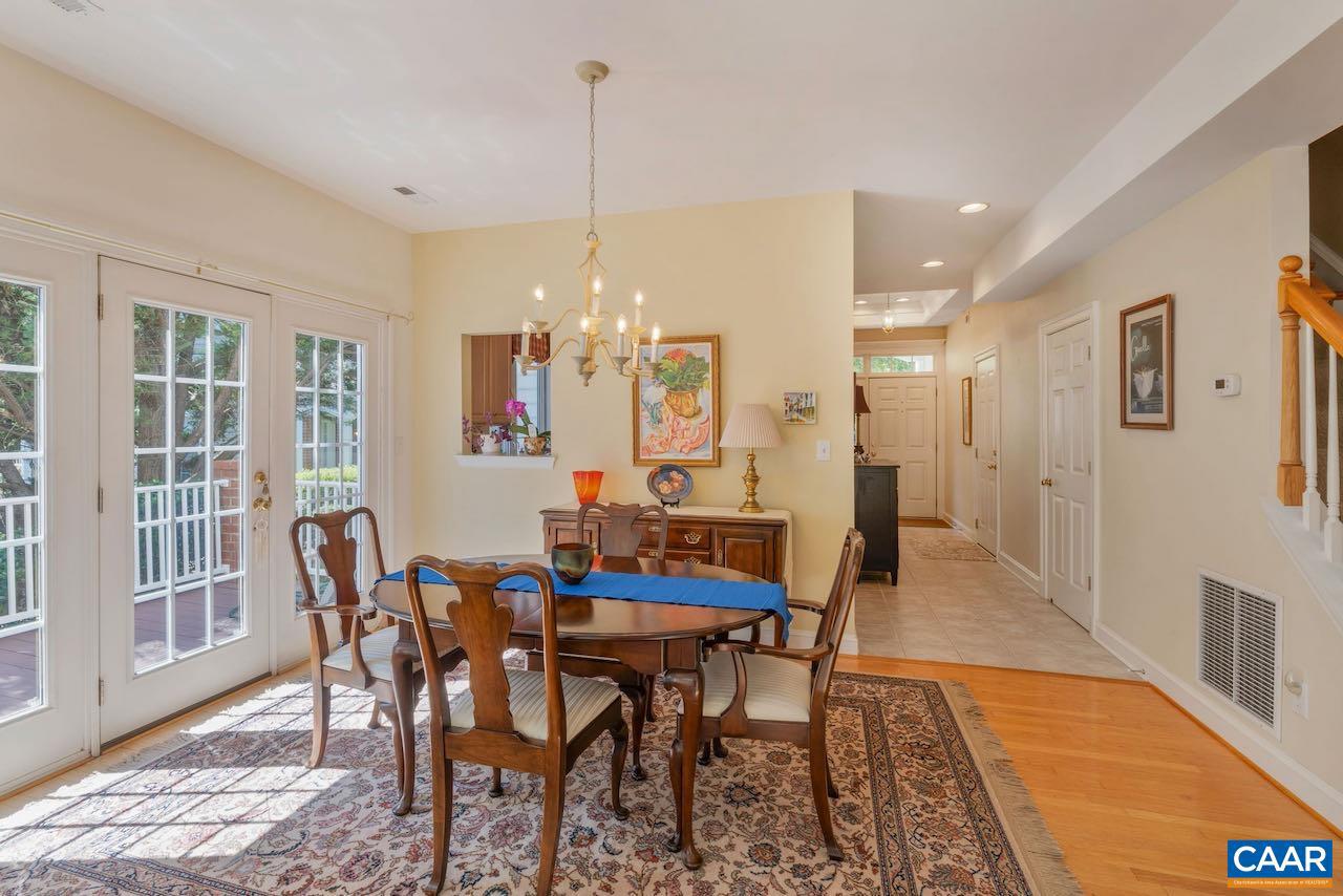 REDFIELDS - Residential