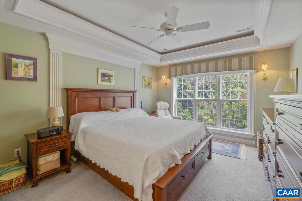 REDFIELDS - Residential