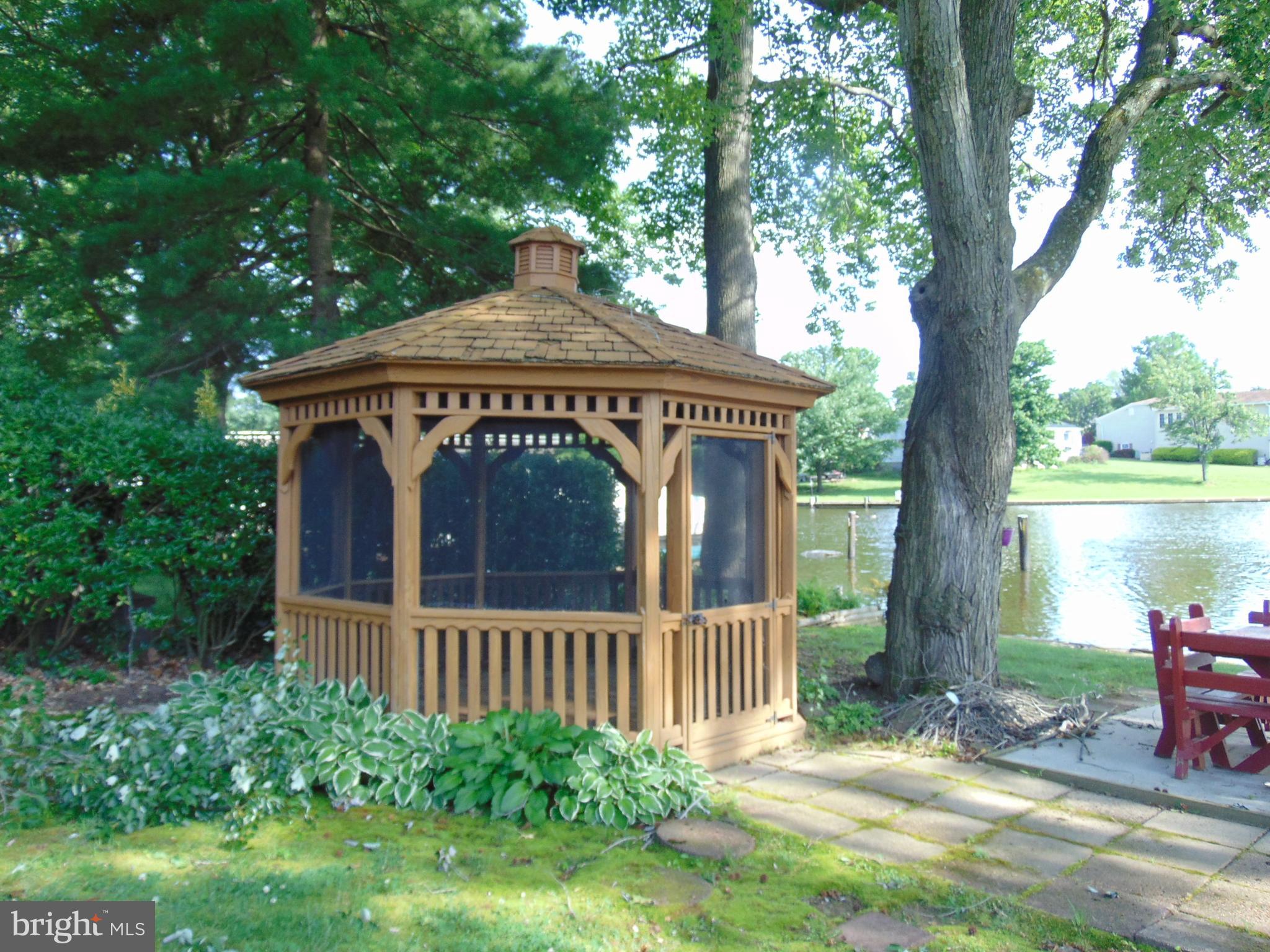 RUMSEY ISLAND - Residential