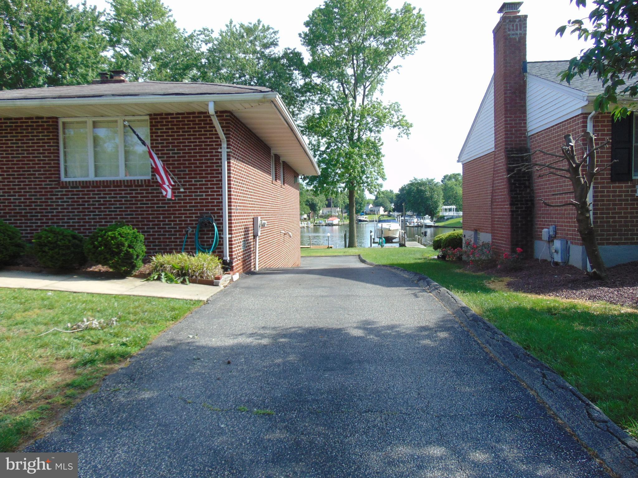 RUMSEY ISLAND - Residential