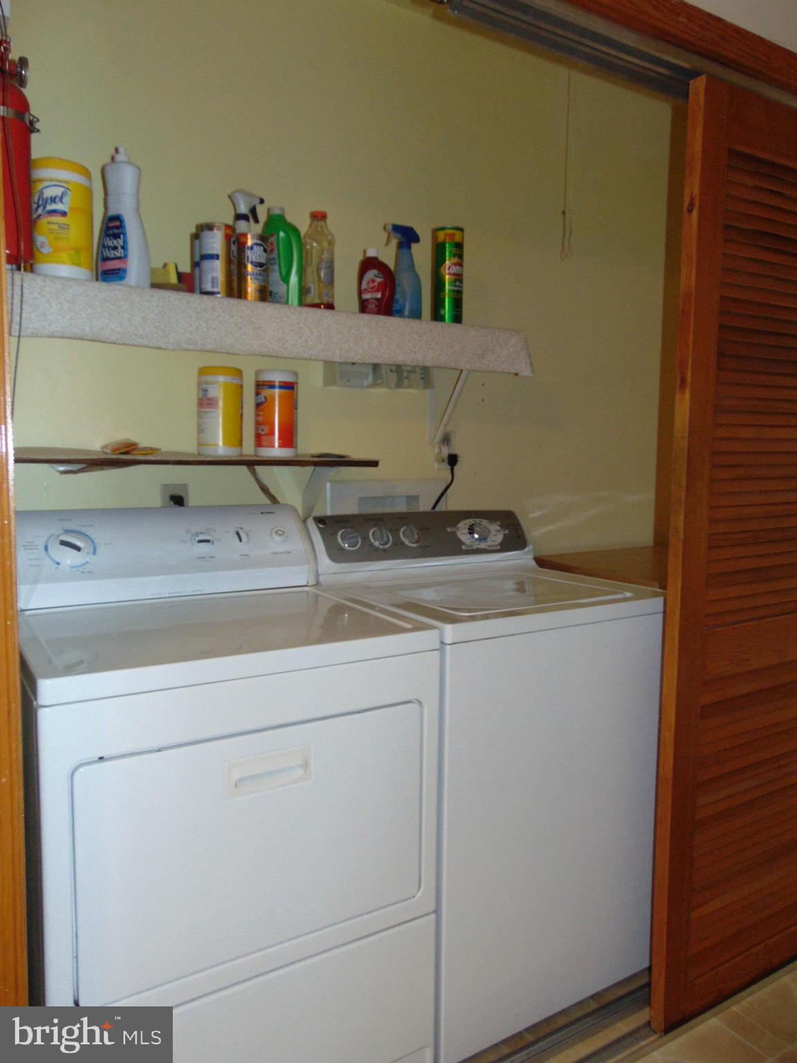 RUMSEY ISLAND - Residential