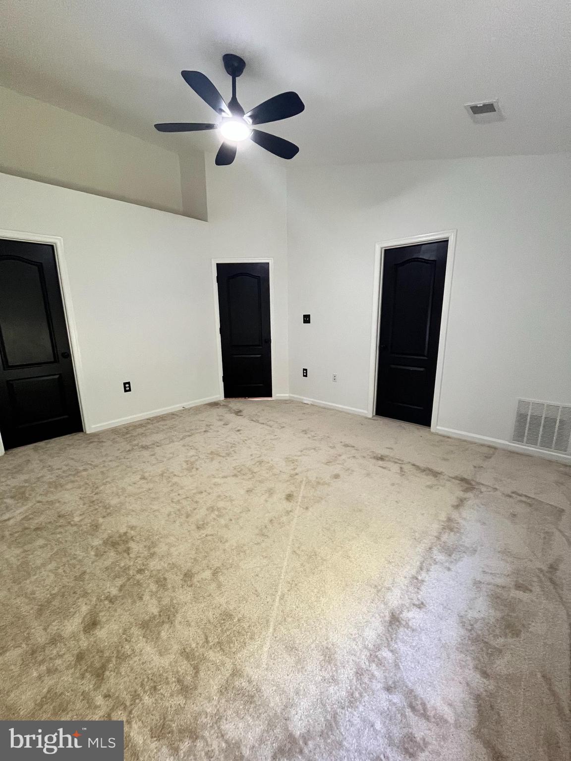 THE WOODYARD PLAT 1> - Residential Lease