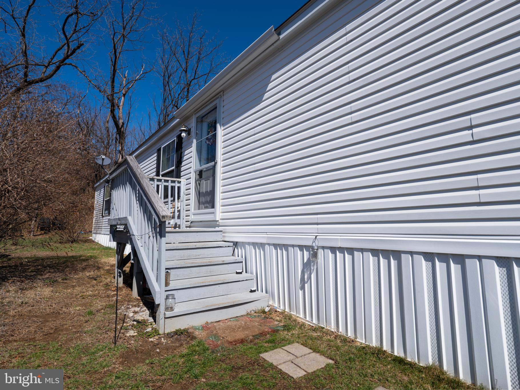 318 OAK STREET