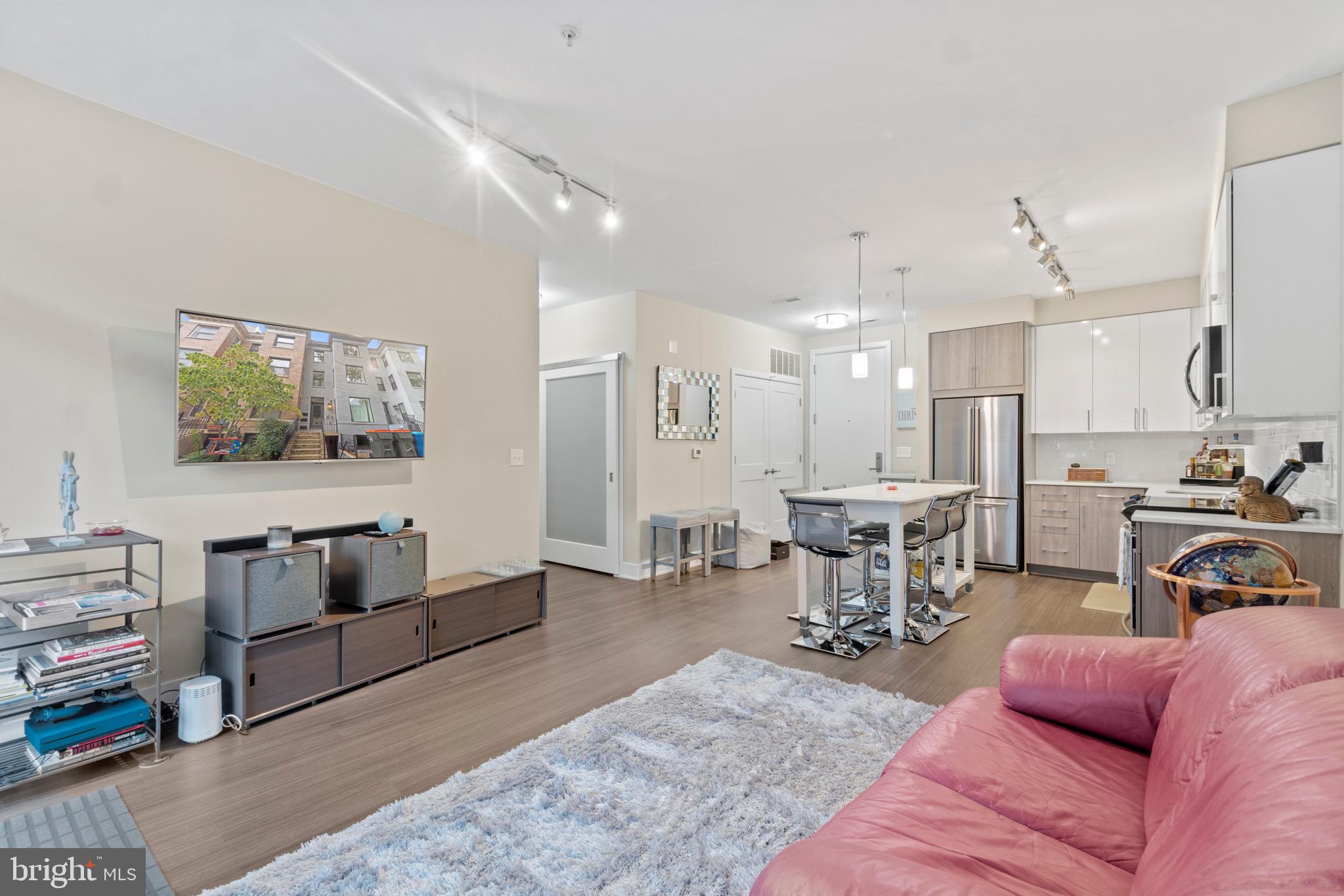 NATIONAL HARBOR - Residential Lease