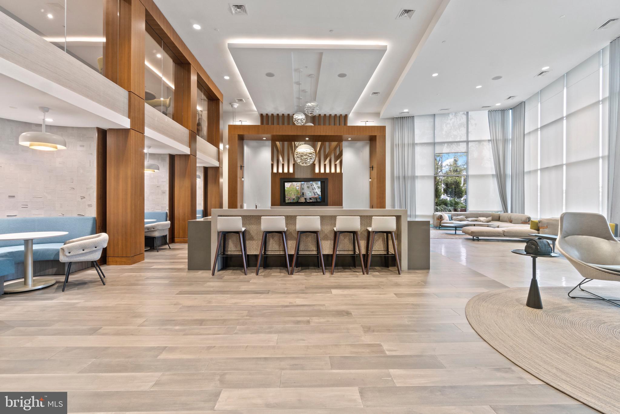 NATIONAL HARBOR - Residential Lease