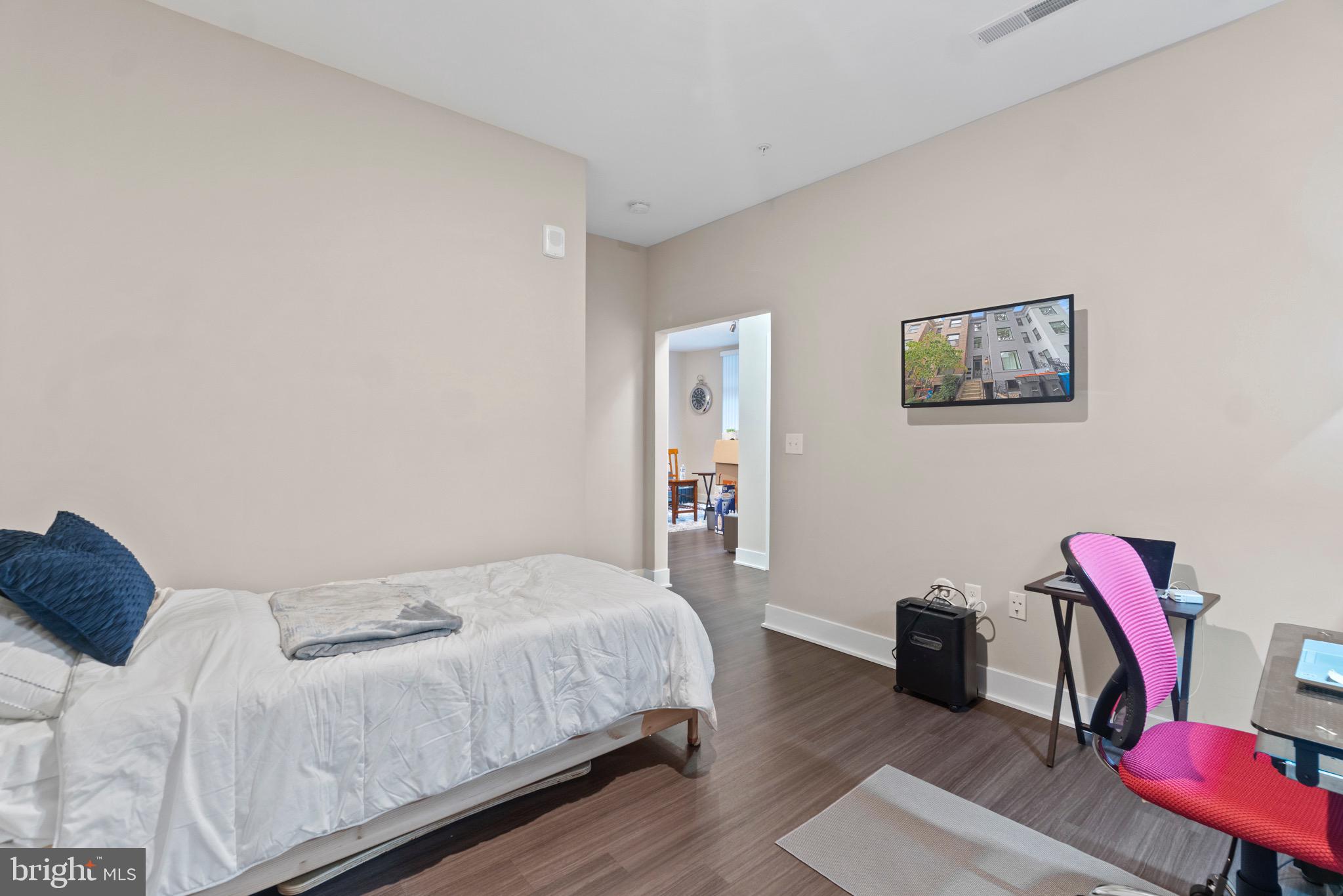 NATIONAL HARBOR - Residential Lease