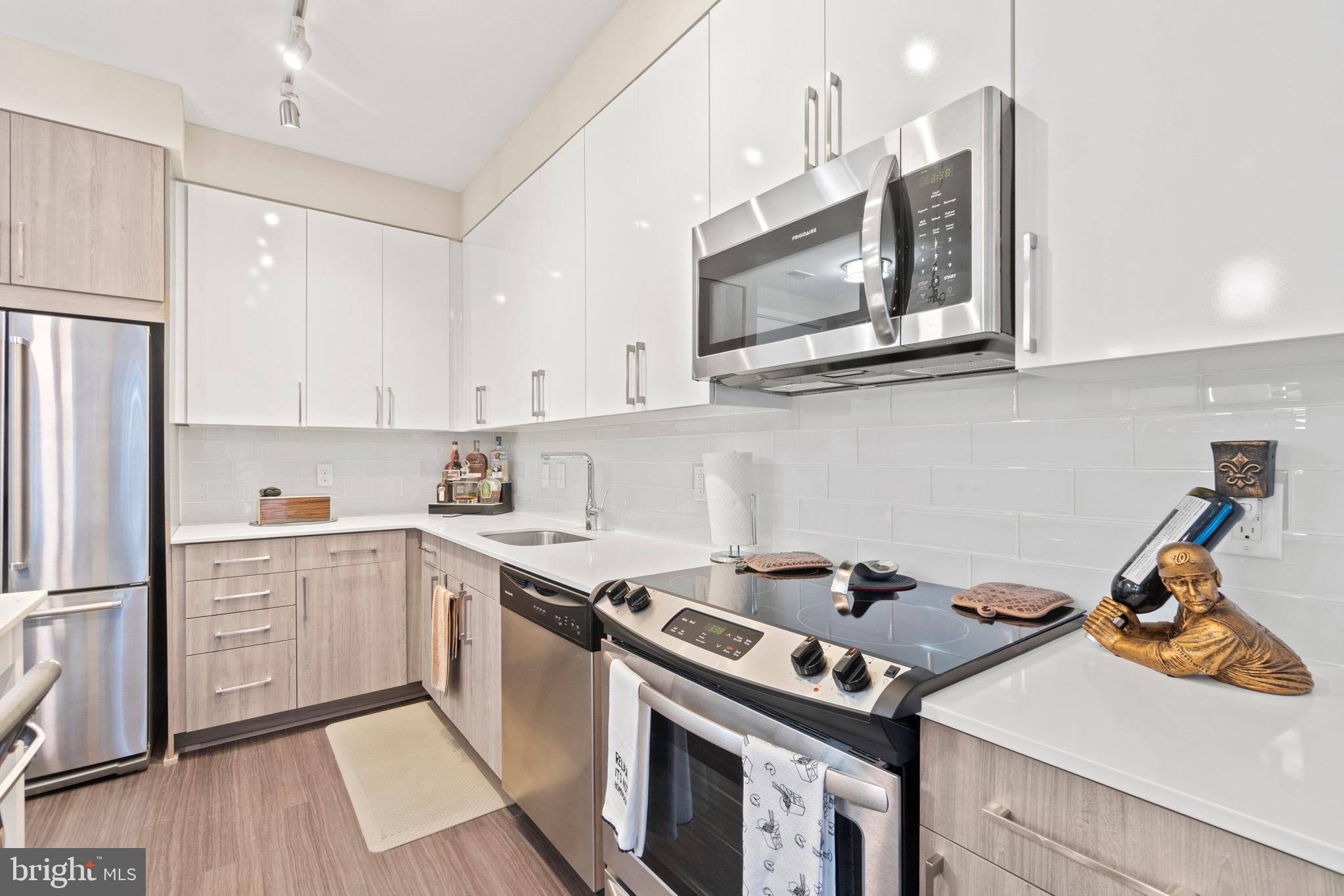 NATIONAL HARBOR - Residential Lease